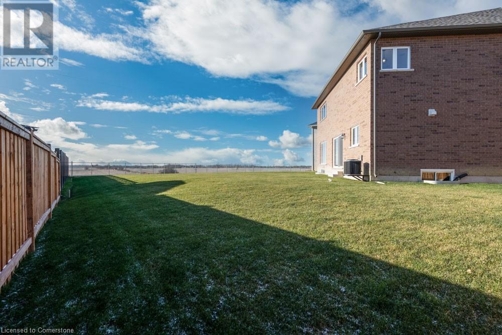 Property at 127 ROCKLEDGE Drive image 4