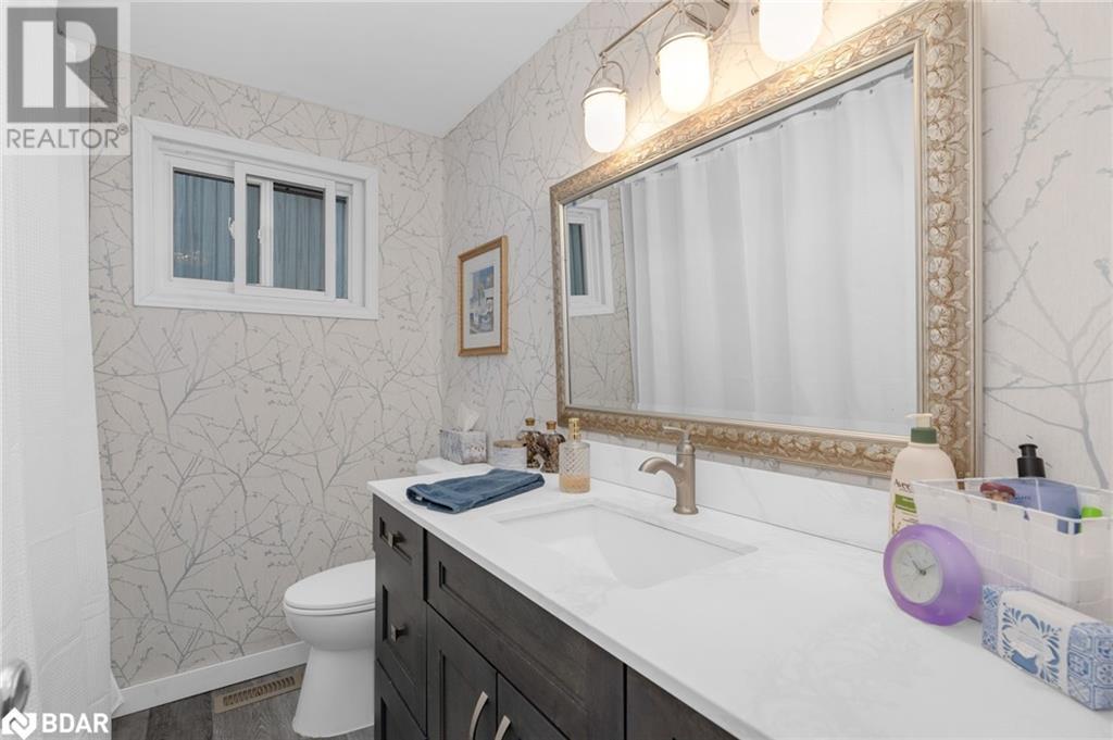 69 Christie Crescent, Barrie, Ontario  L4N 4V2 - Photo 11 - 40710375