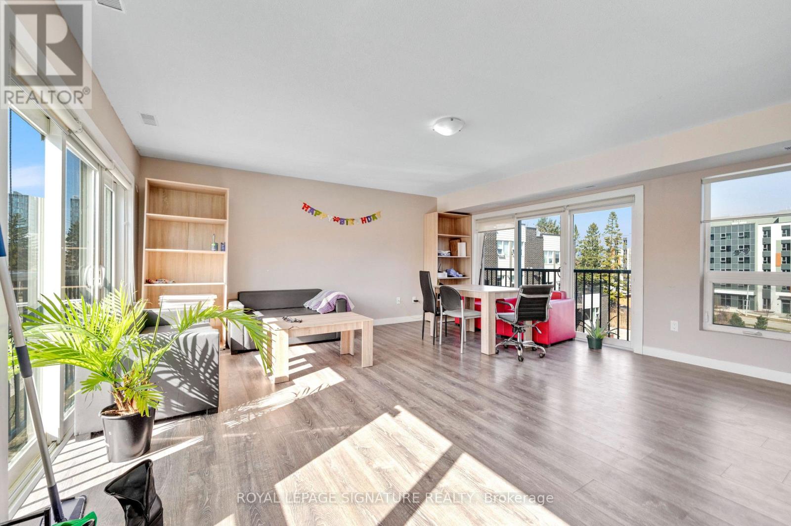 209 - 288 Albert Street, Waterloo, Ontario  N2L 0G9 - Photo 11 - X12040818