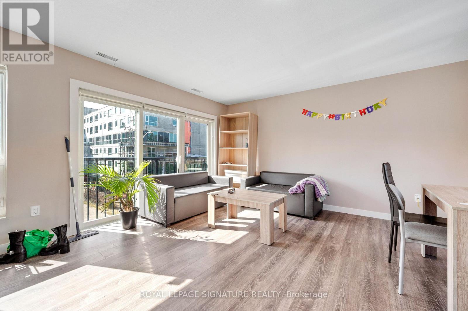 209 - 288 Albert Street, Waterloo, Ontario  N2L 0G9 - Photo 12 - X12040818