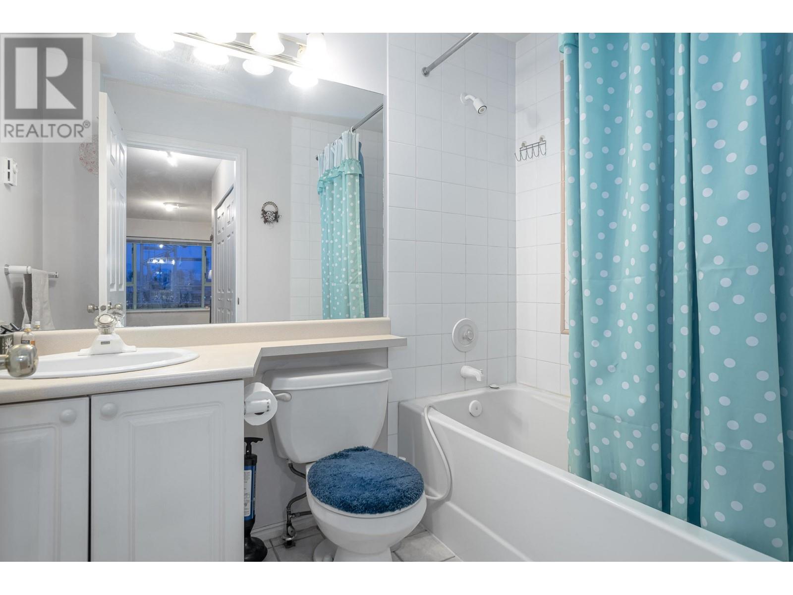 308 1085 W 17th Street, North Vancouver, British Columbia  V7P 3R3 - Photo 14 - R2953692