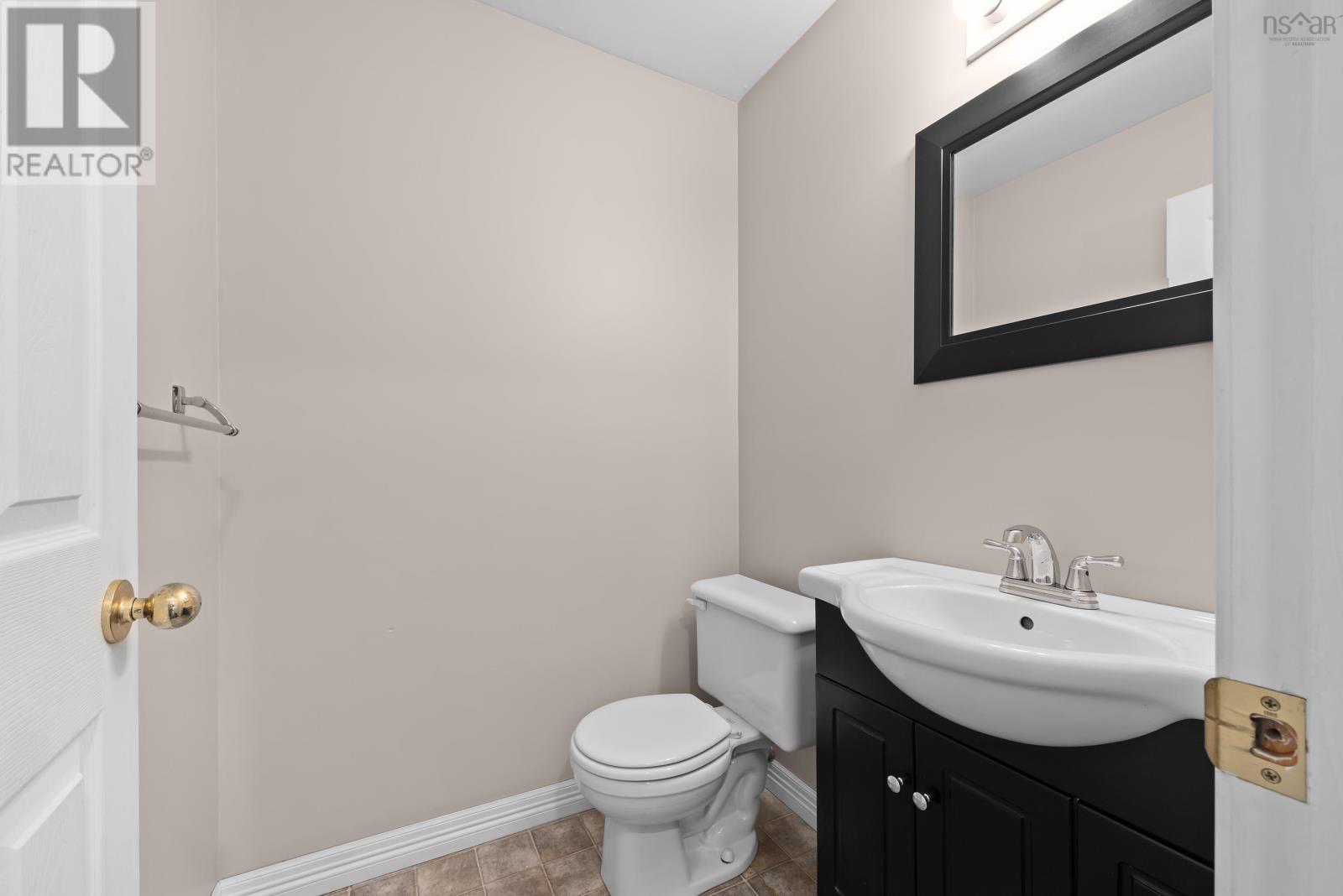 18 Peter Court, Eastern Passage, Nova Scotia  B3G 1S9 - Photo 13 - 202505838