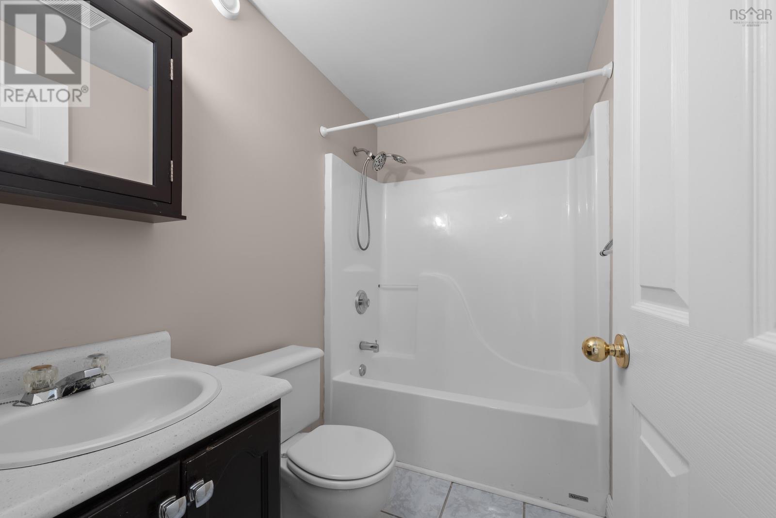 18 Peter Court, Eastern Passage, Nova Scotia  B3G 1S9 - Photo 18 - 202505838