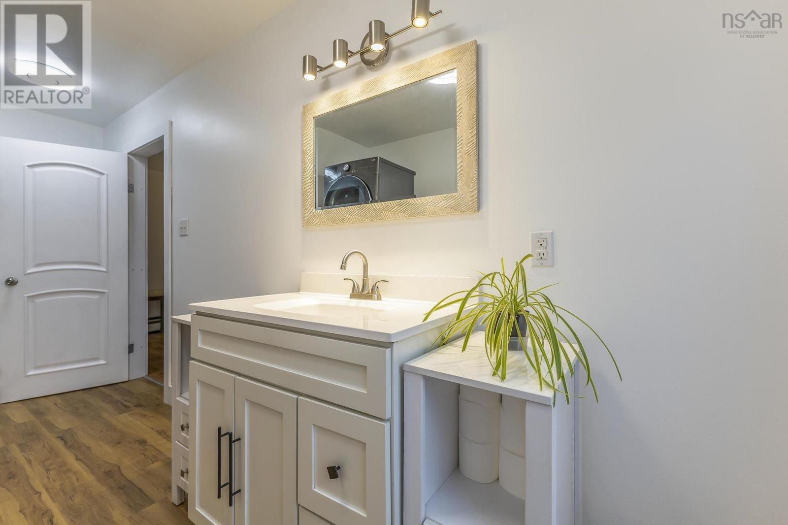 6950 Highway 215, Bramber, Nova Scotia  B0N 2R0 - Photo 28 - 202505844