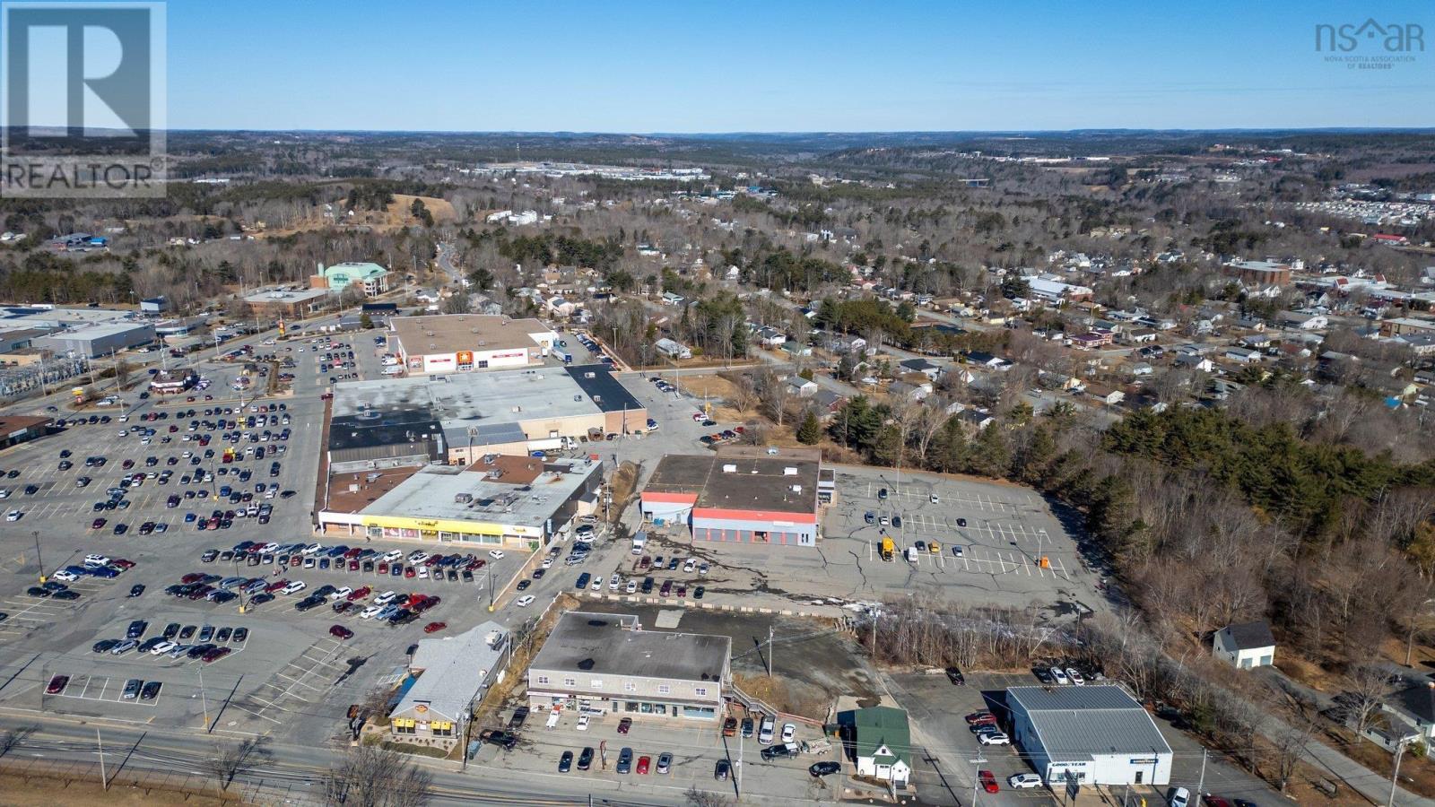 224 Dufferin Street, Bridgewater, Nova Scotia  B4V 2G7 - Photo 8 - 202505846