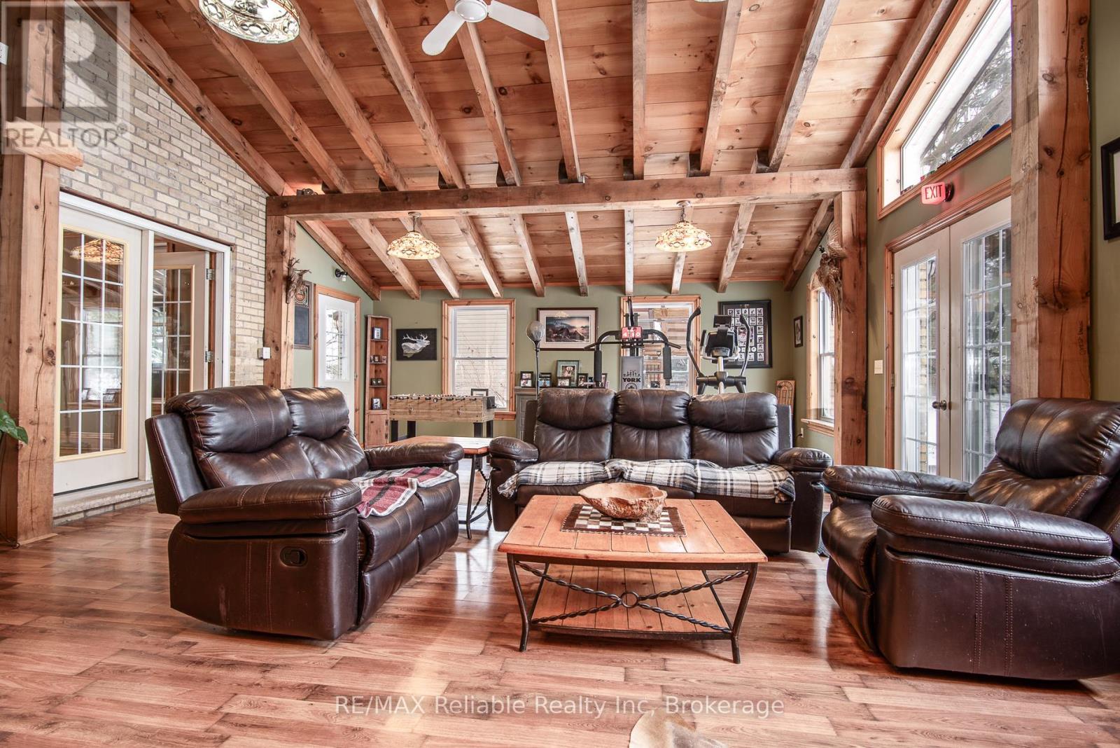 209 Hamilton Street W, North Huron, Ontario  N0M 1H0 - Photo 17 - X12042167