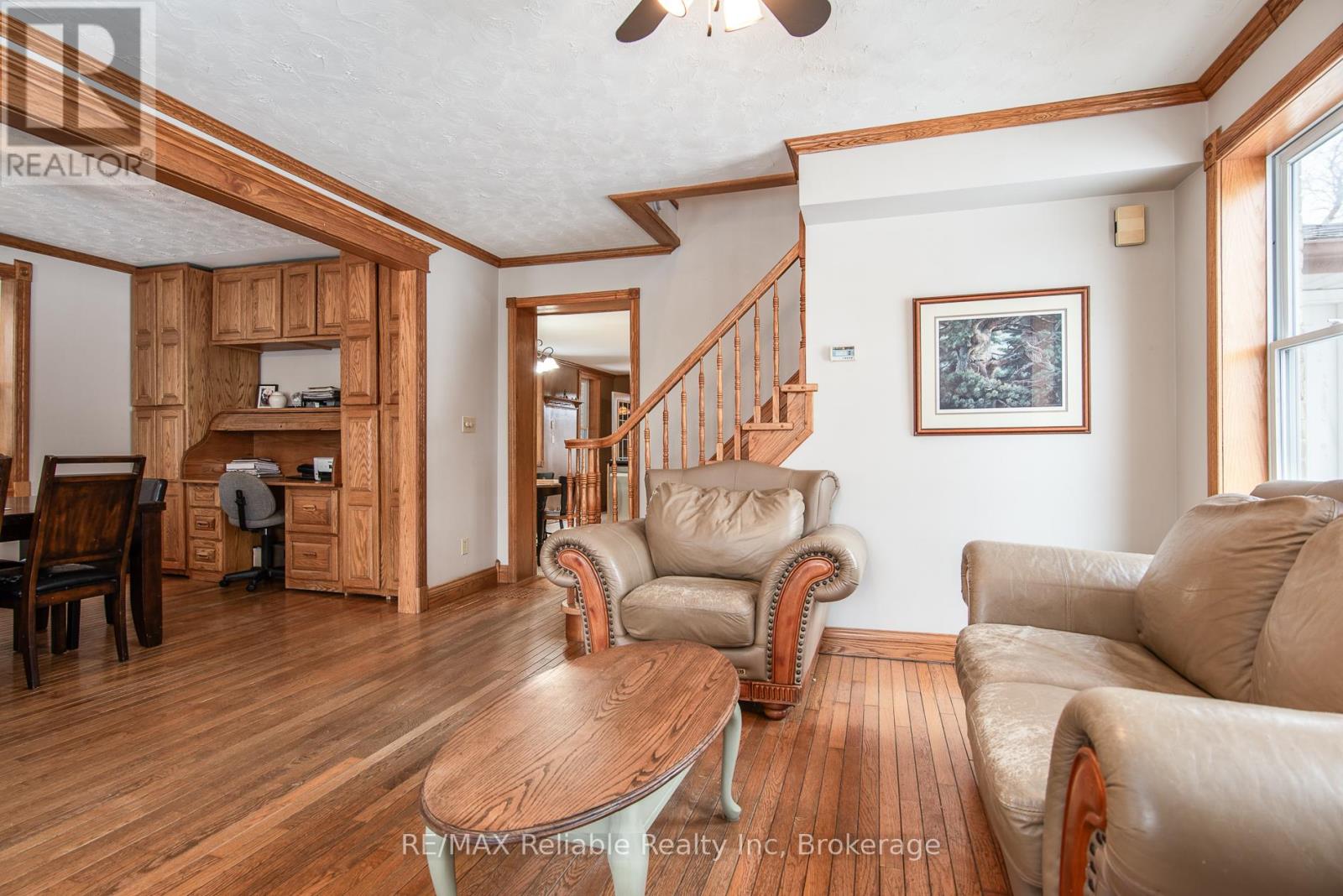 209 Hamilton Street W, North Huron, Ontario  N0M 1H0 - Photo 24 - X12042167
