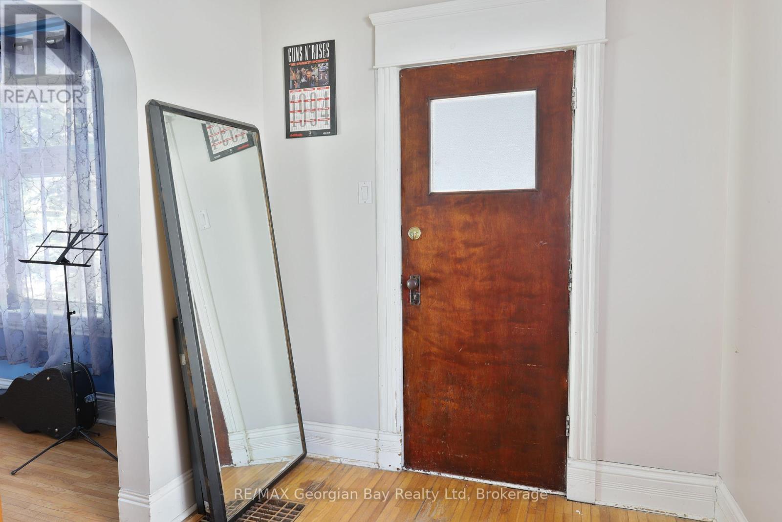 Property at 23 MARIA STREET image 3