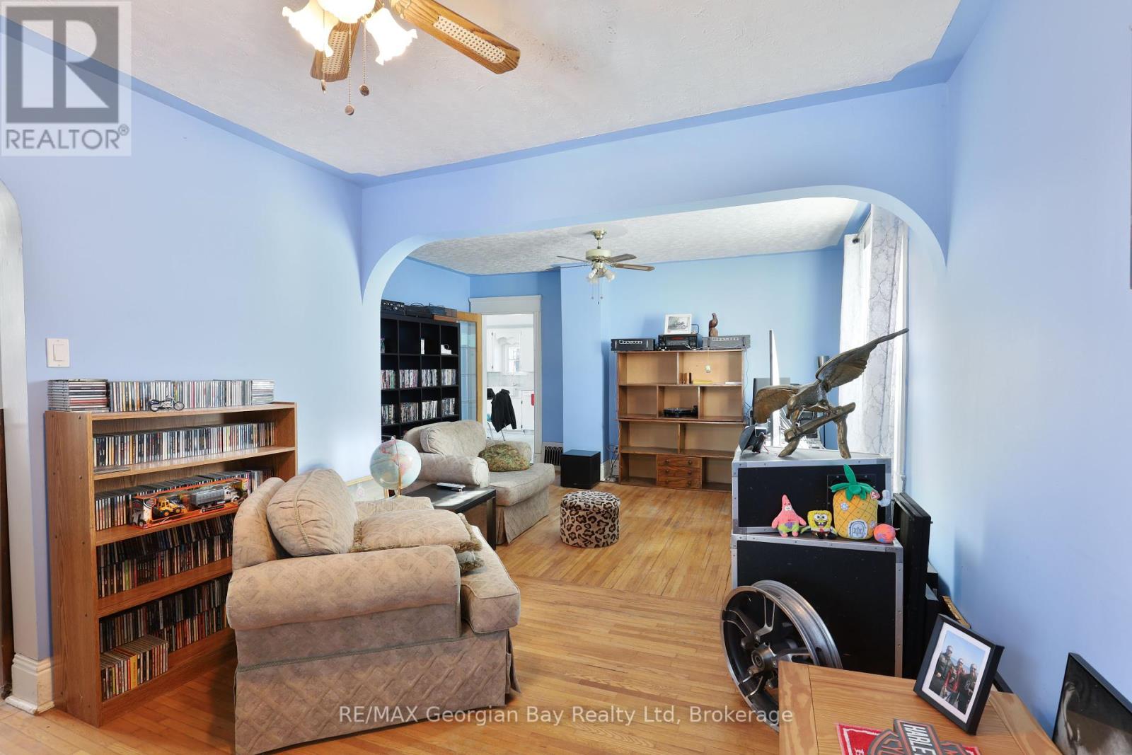 Property at 23 MARIA STREET image 5