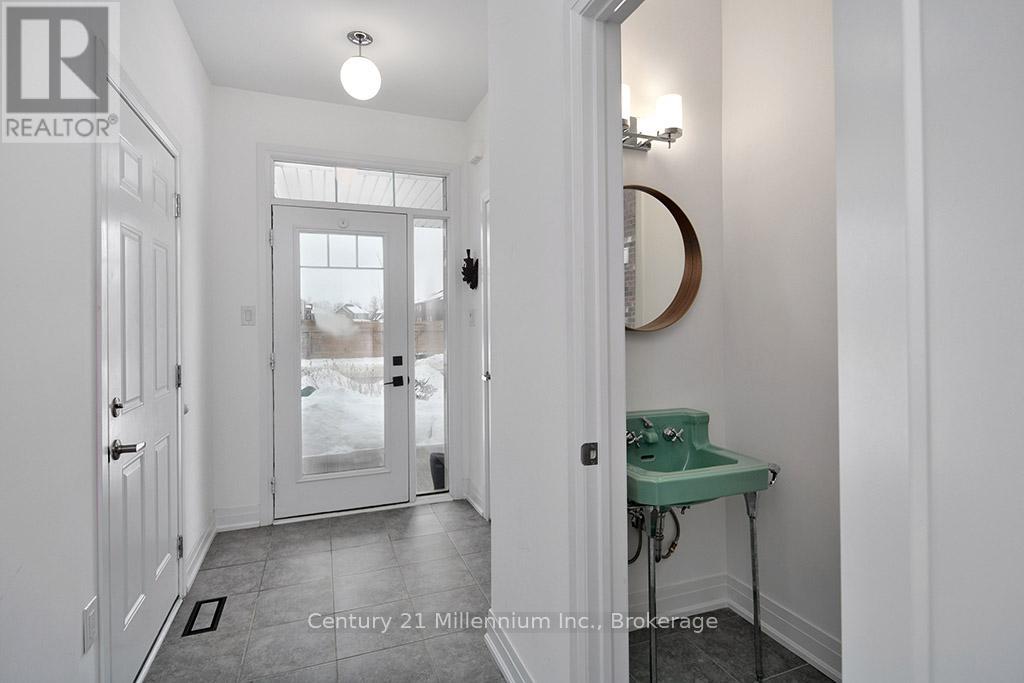 89 Tracey Lane, Collingwood, Ontario  L9Y 3Y7 - Photo 7 - S12042322