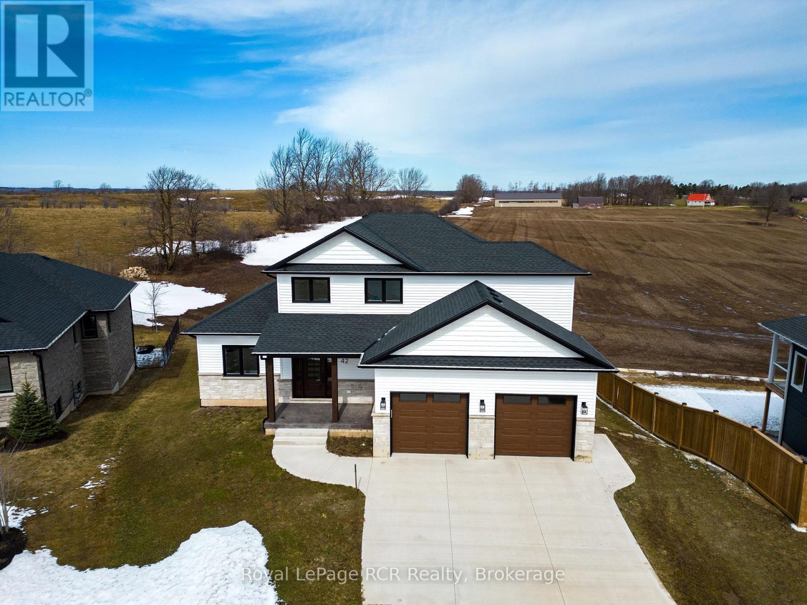 42 CHESTNUT HILL CRESCENT, Arran-Elderslie, Ontario