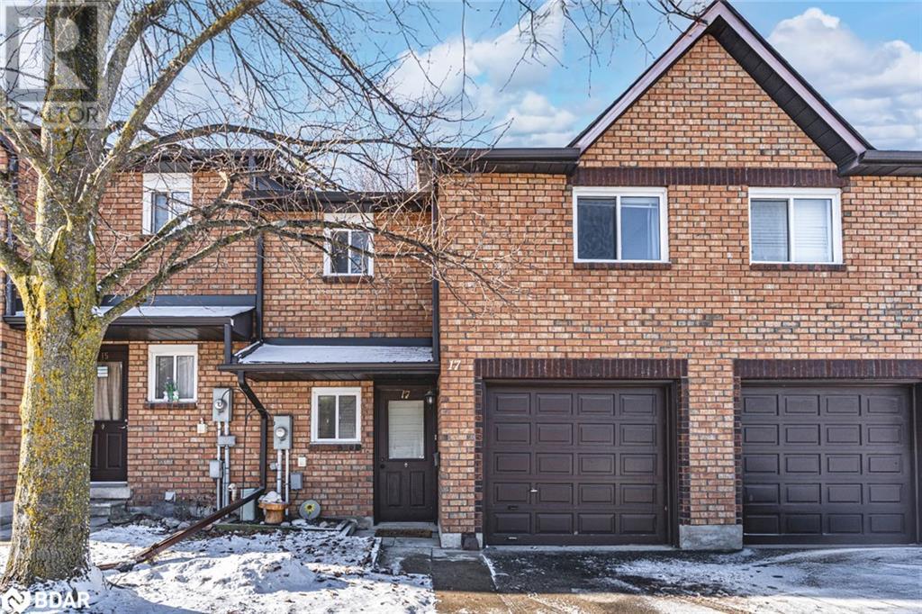<h3>$525,000</h3><p>17 Loggers Run, Barrie, Ontario</p>
