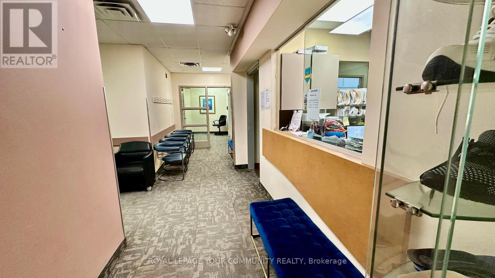 200 - 80 Finch Avenue W, Toronto, Ontario  M2N 2H4 - Photo 4 - C12042183