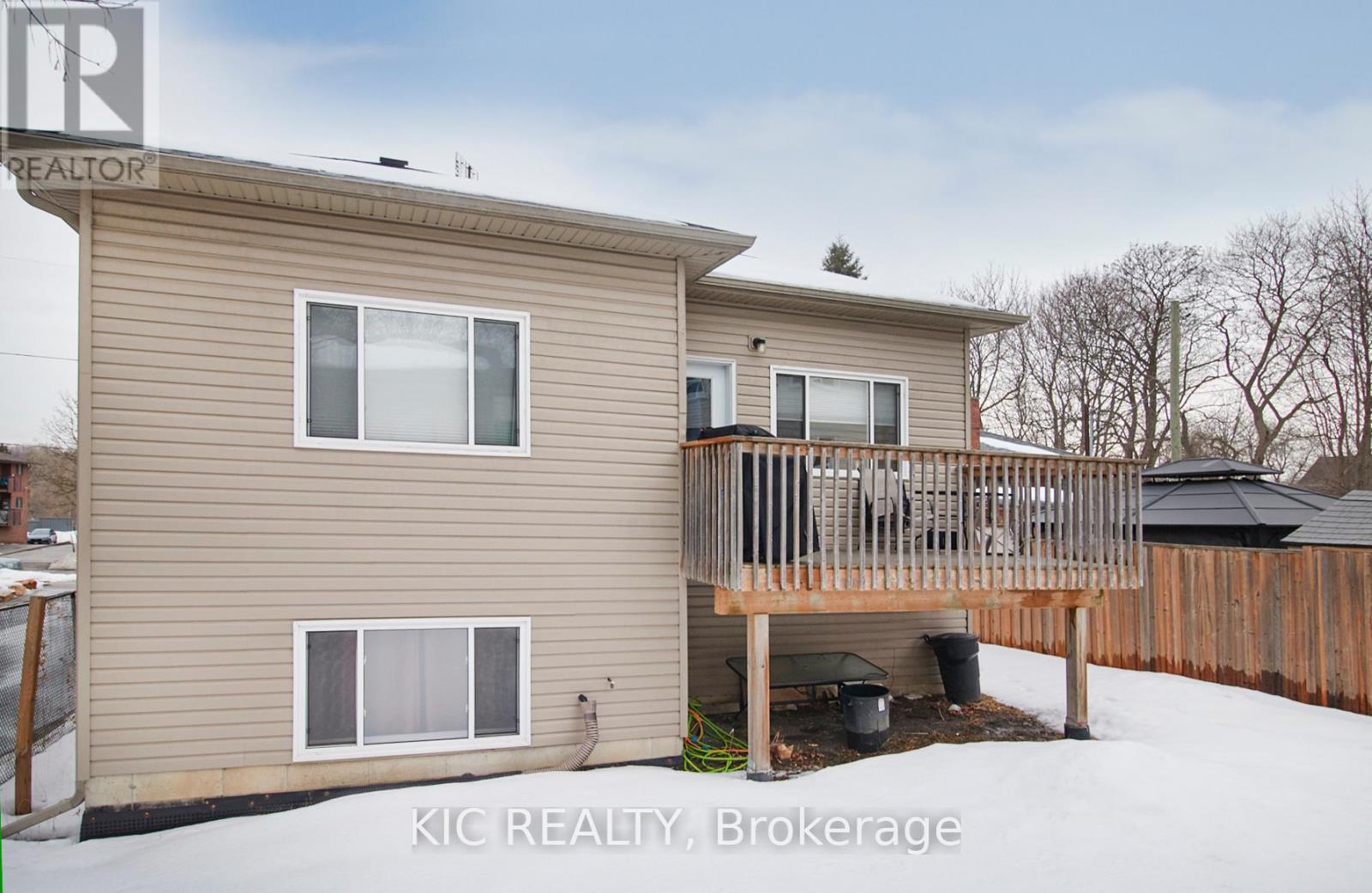 Property at 427 CENTRE STREET image
