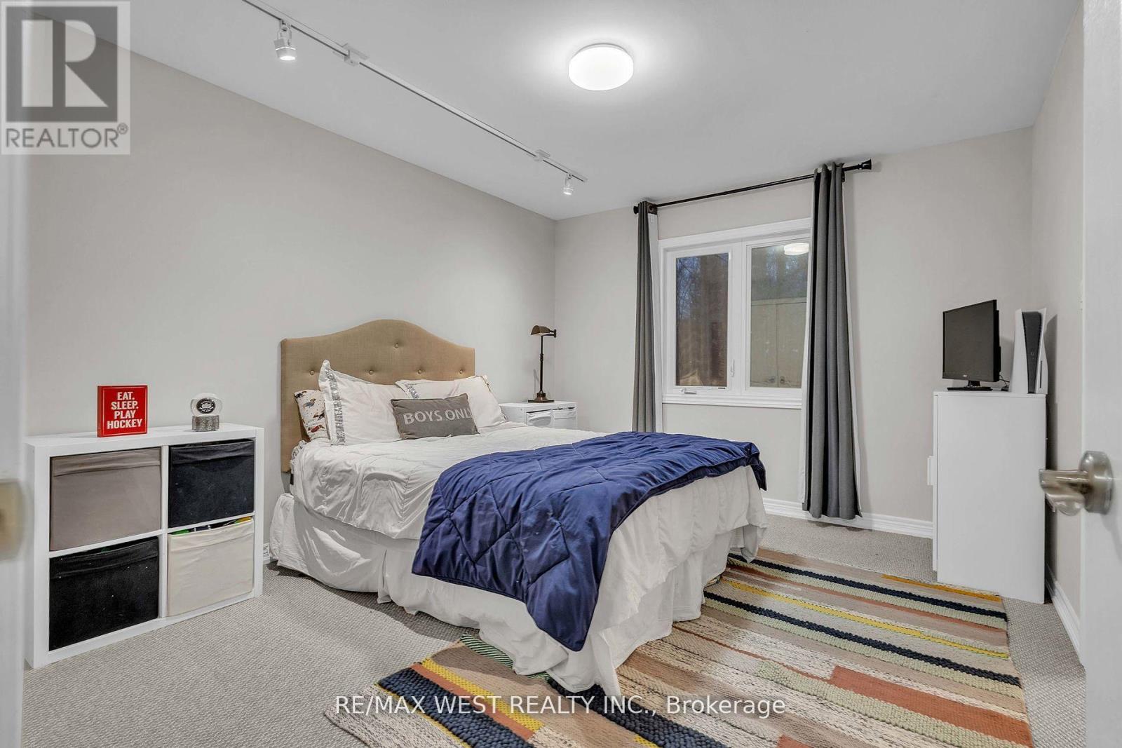 21 Scotia Road, Georgina, Ontario  L0E 1R0 - Photo 23 - N12042270