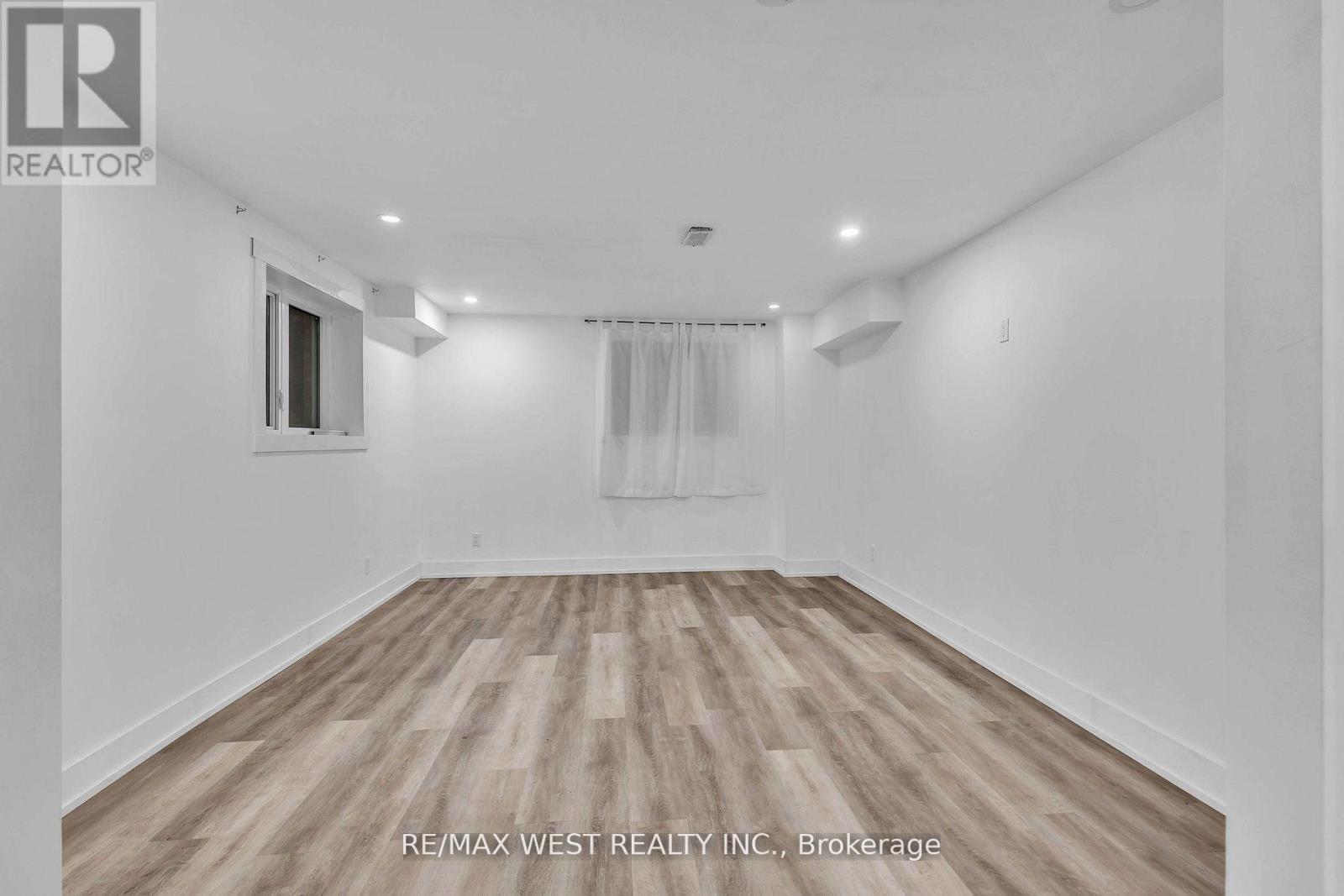 21 Scotia Road, Georgina, Ontario  L0E 1R0 - Photo 33 - N12042270