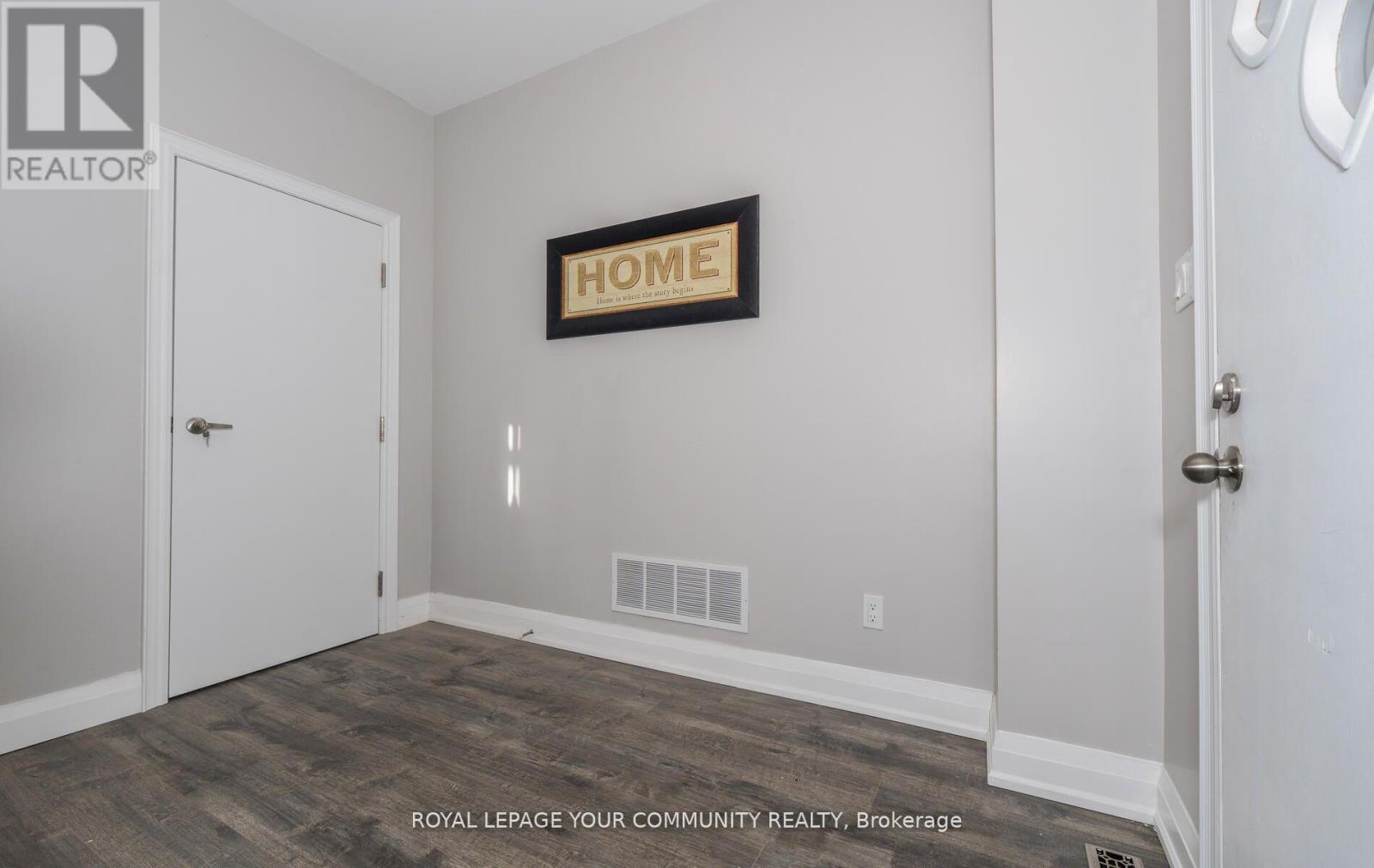 Property at 223 LACLIE STREET image 3