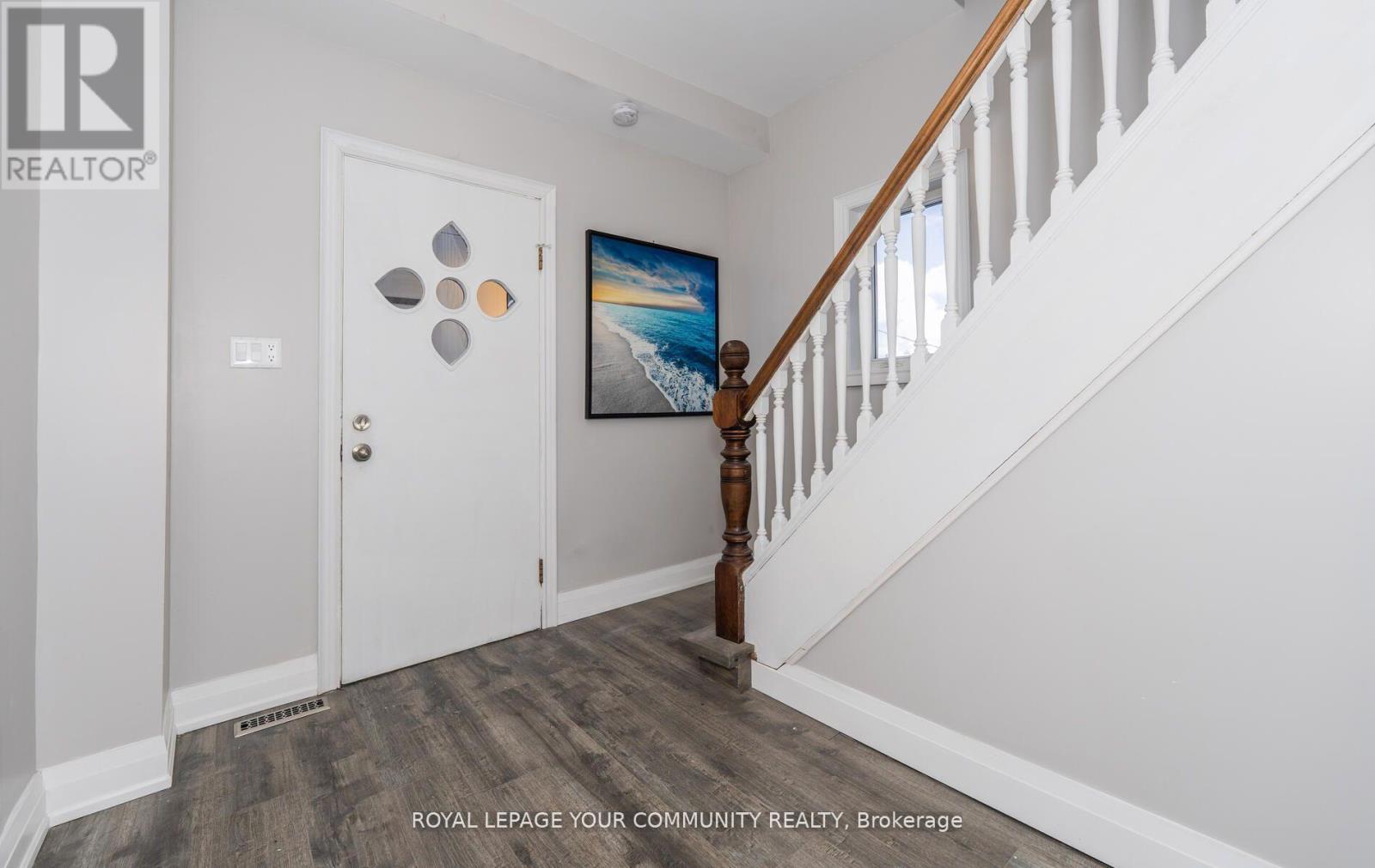 Property at 223 LACLIE STREET image 4