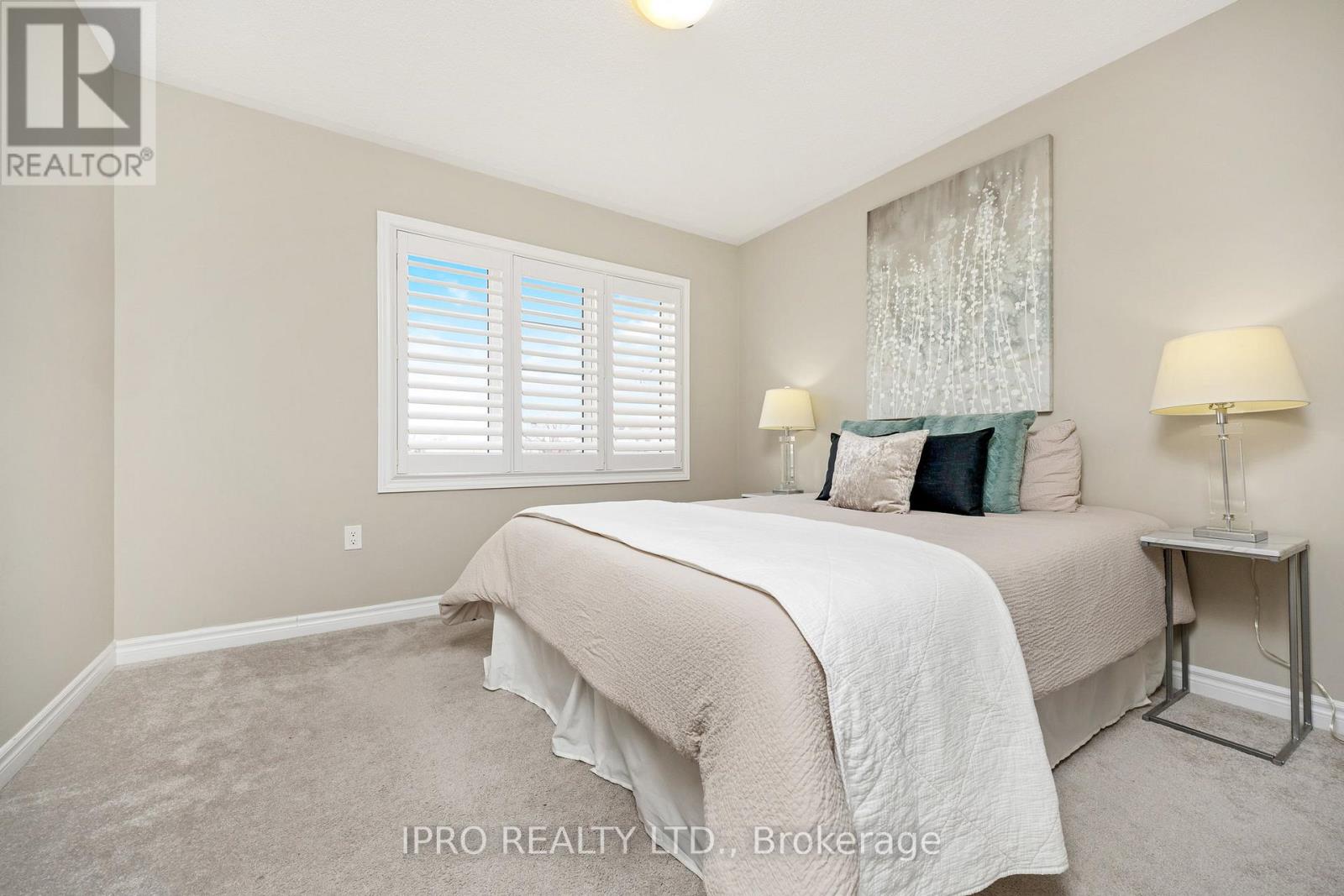 25 Upper Canada Court, Halton Hills, Ontario  L7G 0K9 - Photo 24 - W12042276