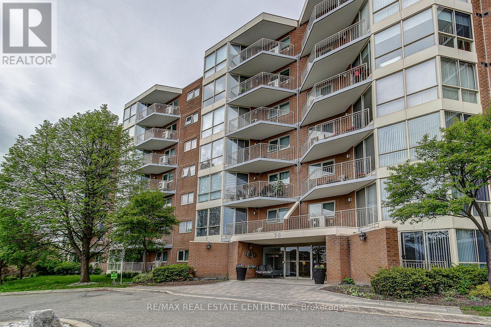 Property at 302 - 26 HALL ROAD image 1