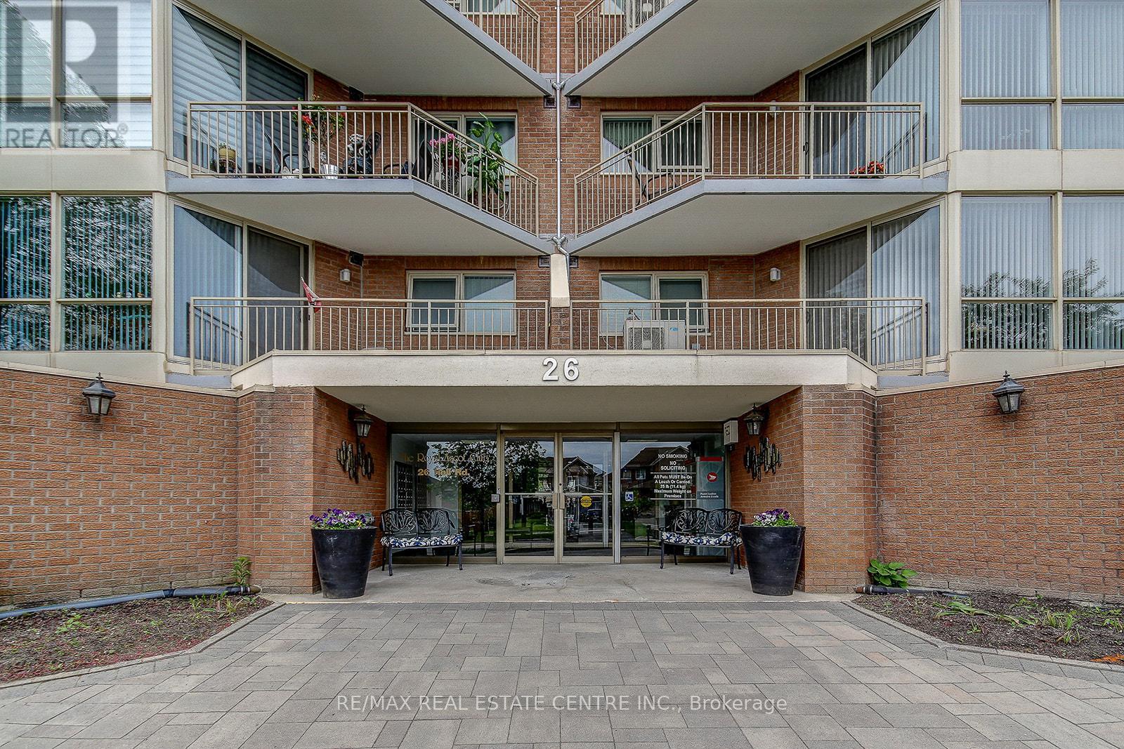 Property at 302 - 26 HALL ROAD image 2