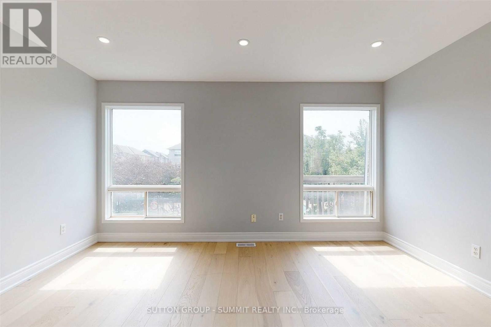 Property at 92 - 5535 GLEN ERIN DRIVE image 4