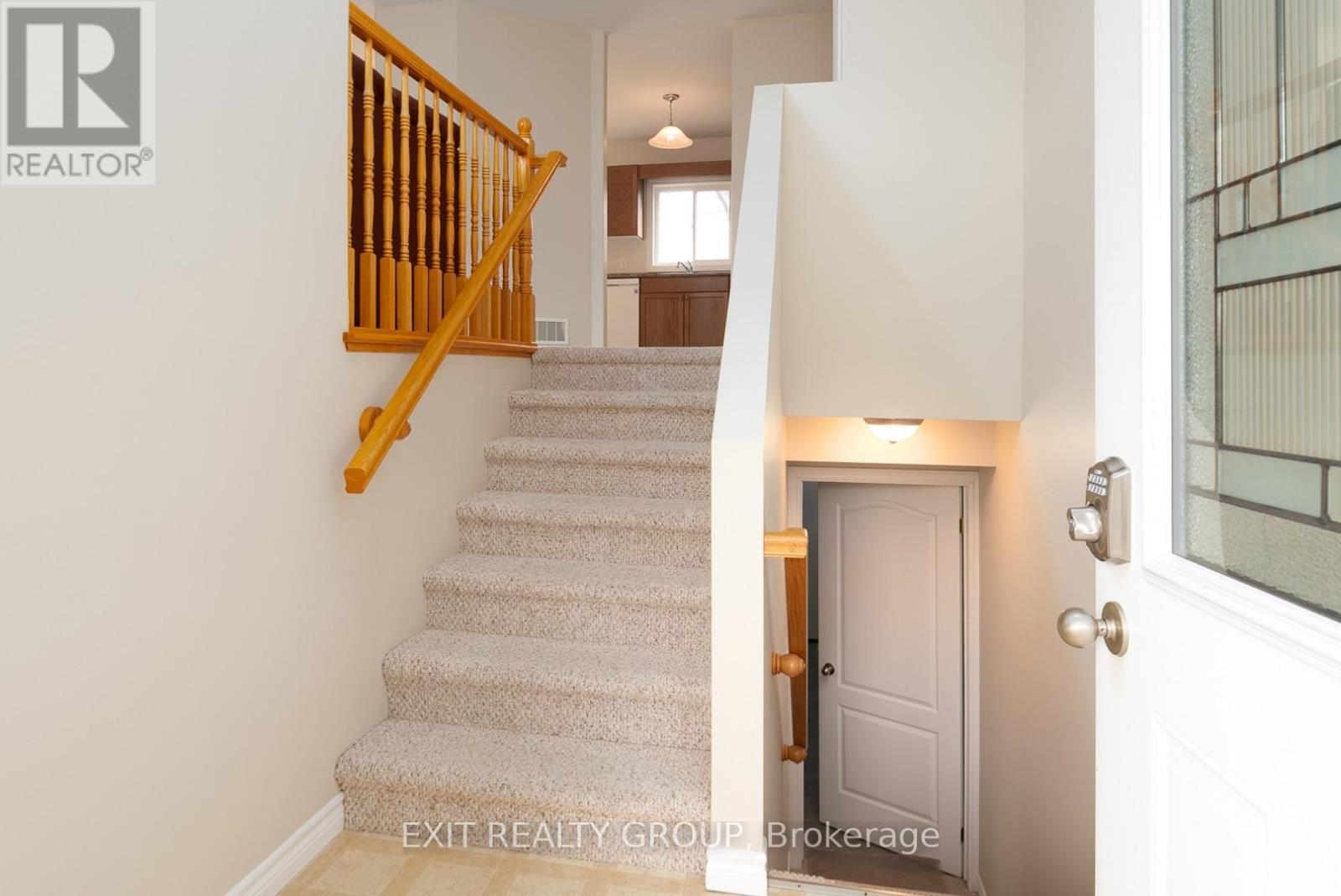Property at 28 KYLE COURT image 3