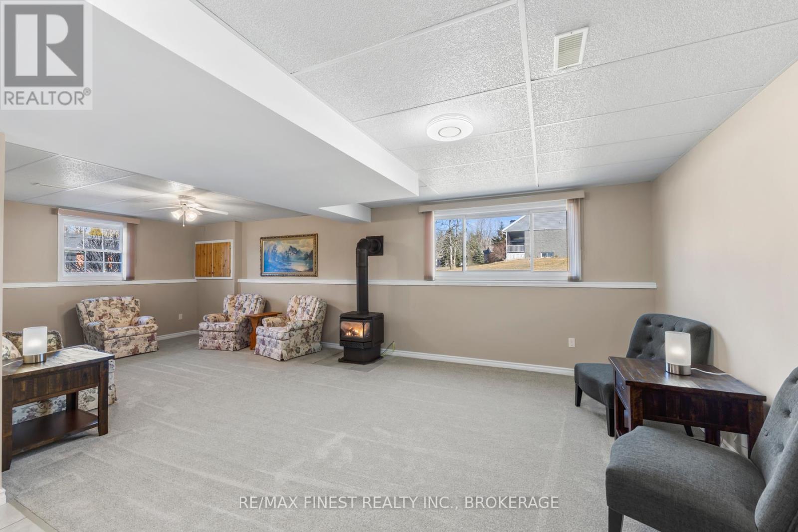 4360 Ashwood Drive, South Frontenac (Frontenac South), Ontario  K0H 2T0 - Photo 34 - X12042404