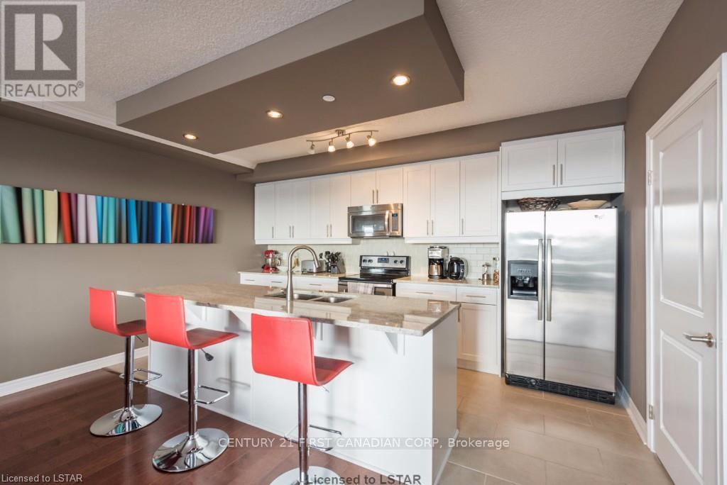 Photo 5 of 23 for 1307 - 330 Ridout Street N