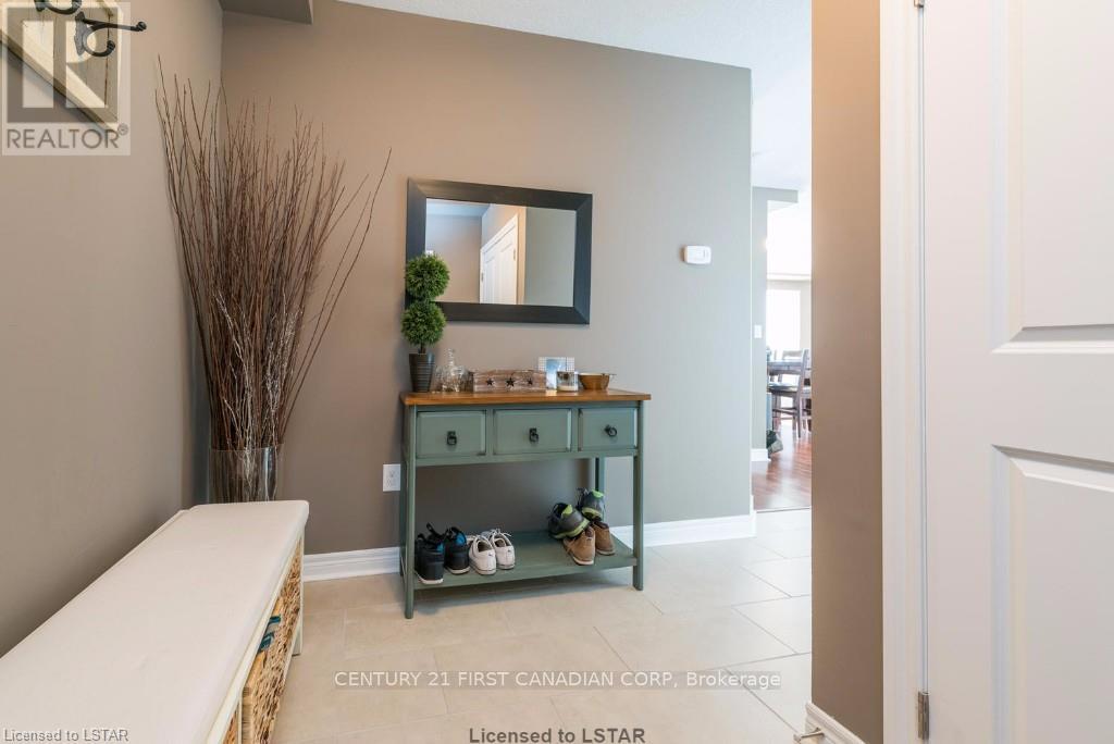 Photo 9 of 23 for 1307 - 330 Ridout Street N