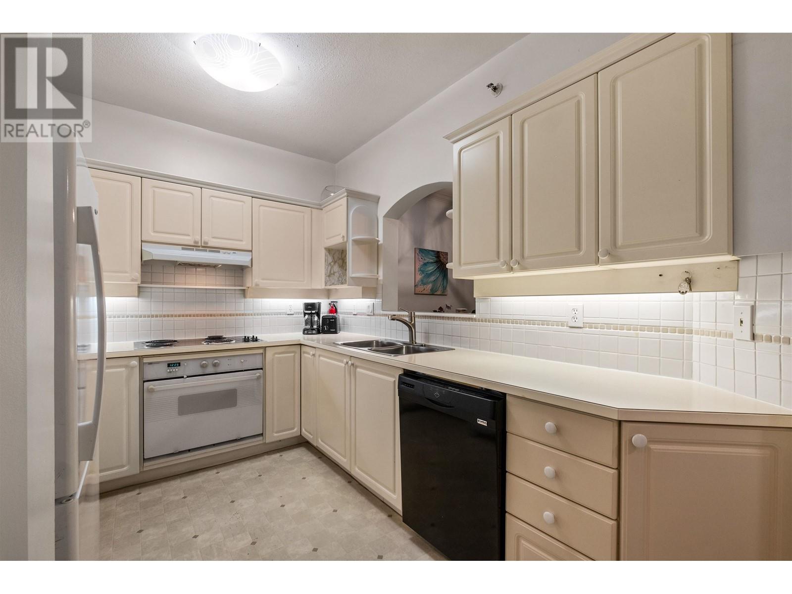 108 2995 Princess Crescent, Coquitlam, British Columbia  V3B 7N1 - Photo 17 - R2982247