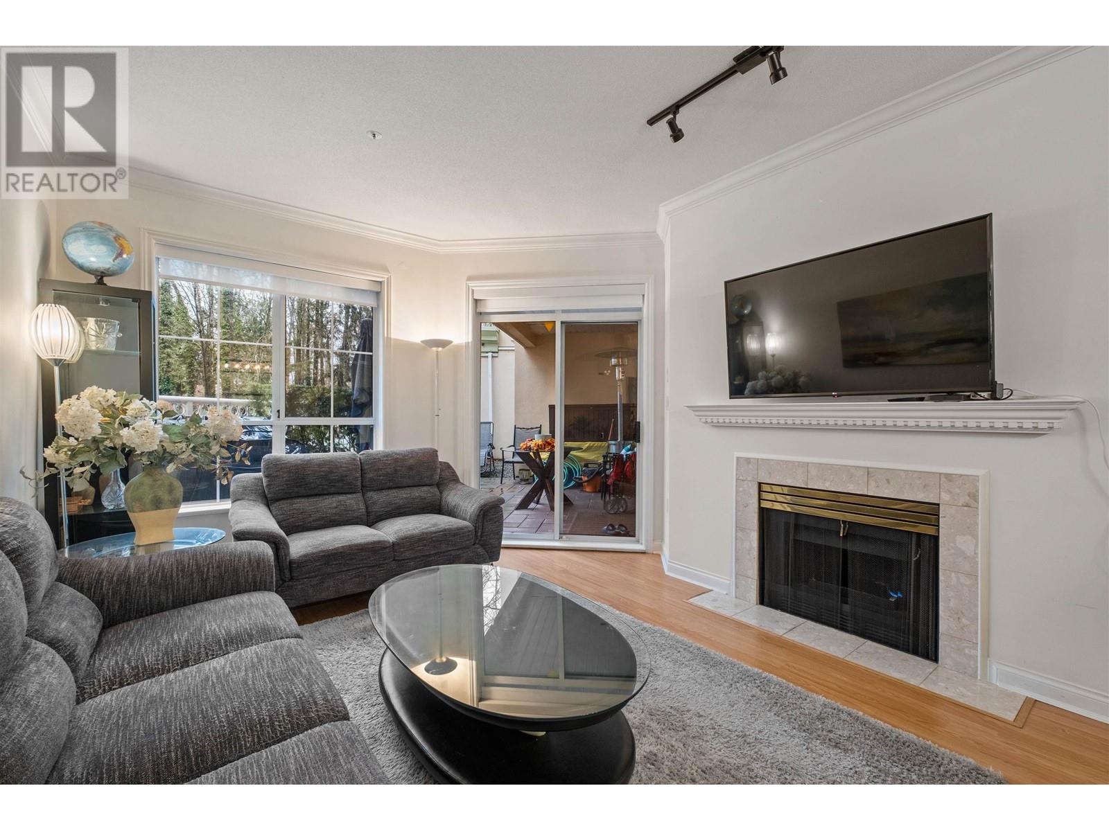 108 2995 Princess Crescent, Coquitlam, British Columbia  V3B 7N1 - Photo 3 - R2982247