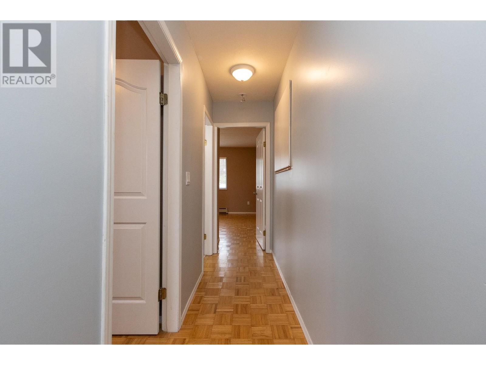 5378 Georgia Street, Burnaby, British Columbia  V5B 1V4 - Photo 13 - R2982246