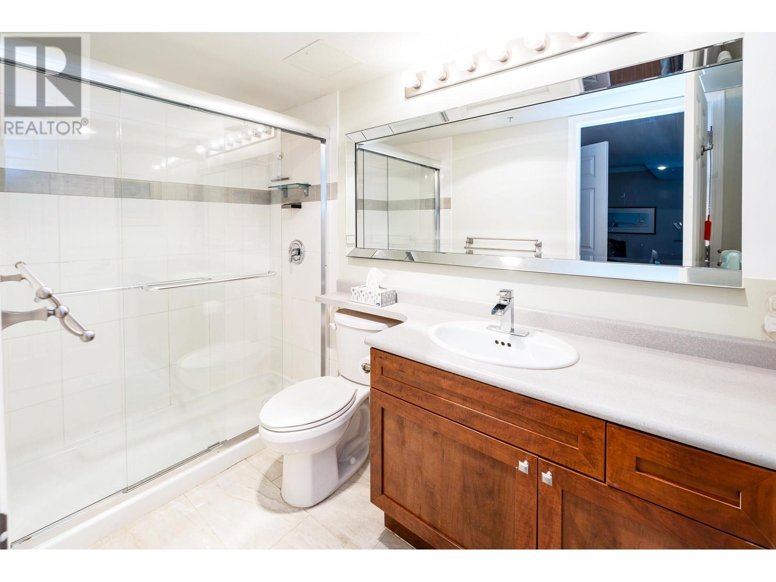 202 200 Newport Drive, Port Moody, British Columbia  V3H 5B7 - Photo 8 - R2973658