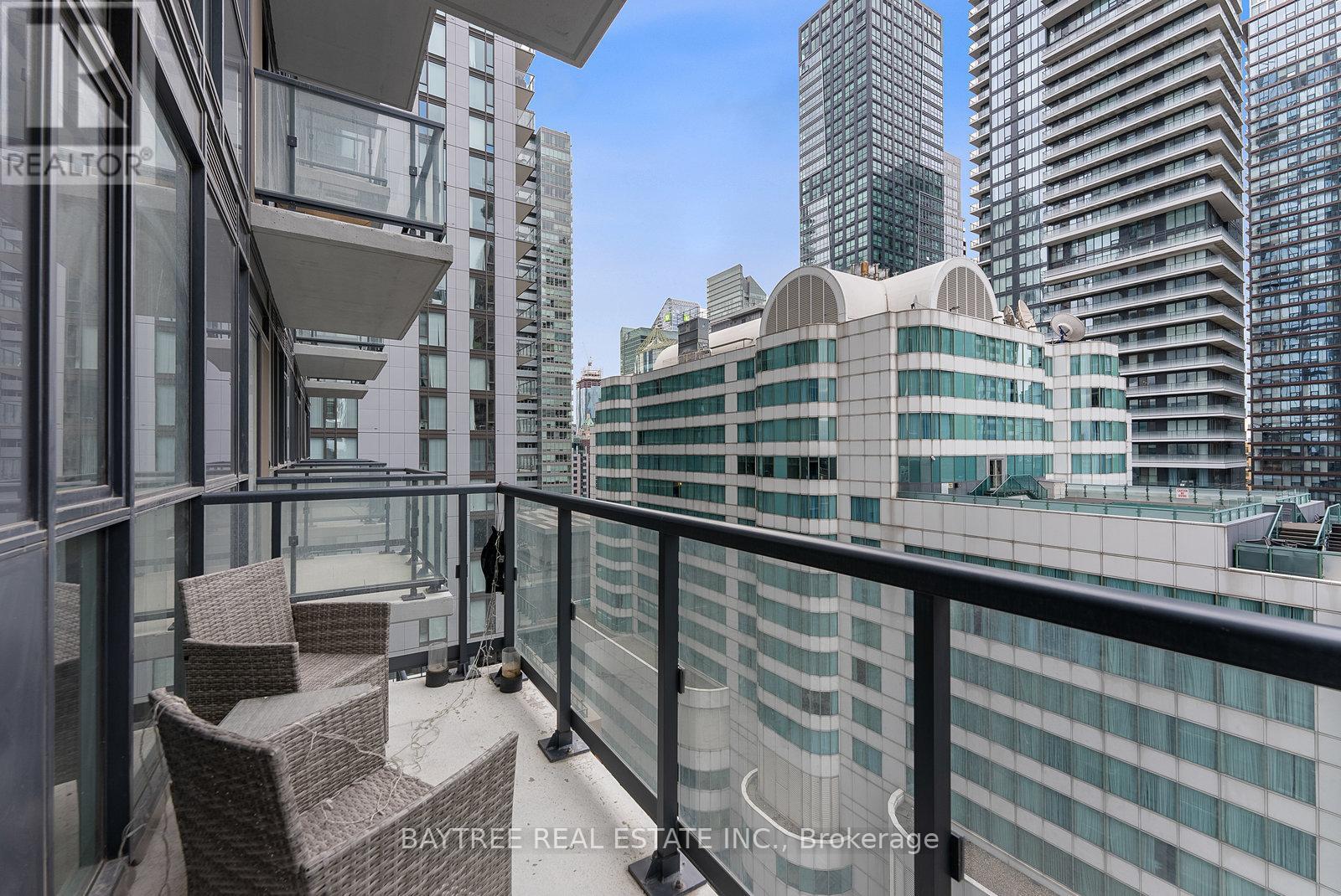 1901 - 87 Peter Street, Toronto, Ontario  M5V 0P1 - Photo 17 - C12042420