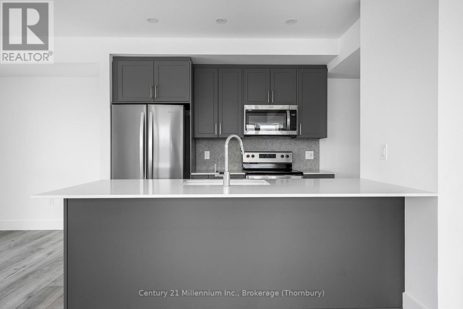 207 - 4 Kimberly Lane, Collingwood, Ontario  L9Y 5B4 - Photo 6 - S10438907