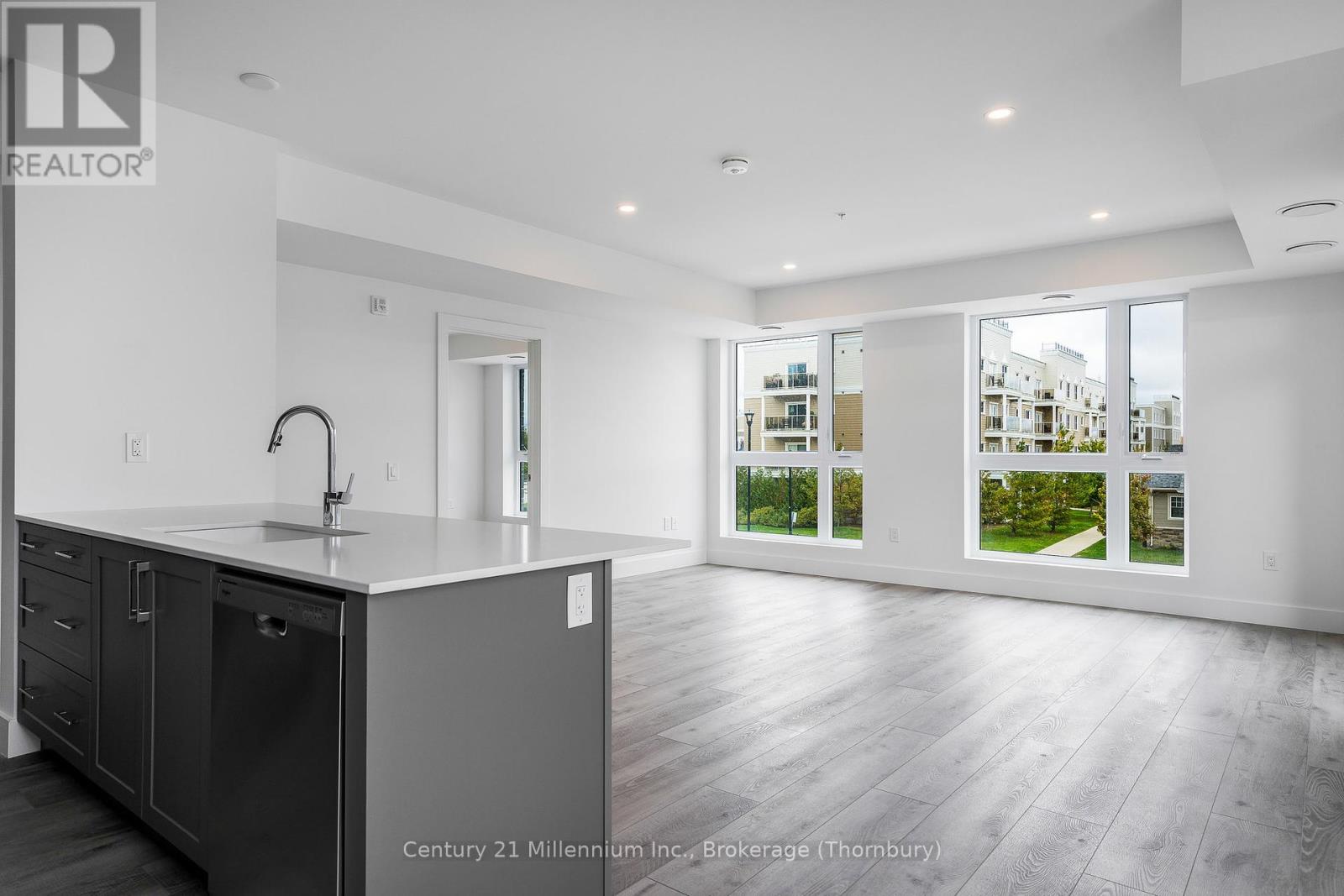 207 - 4 Kimberly Lane, Collingwood, Ontario  L9Y 5B4 - Photo 8 - S10438907
