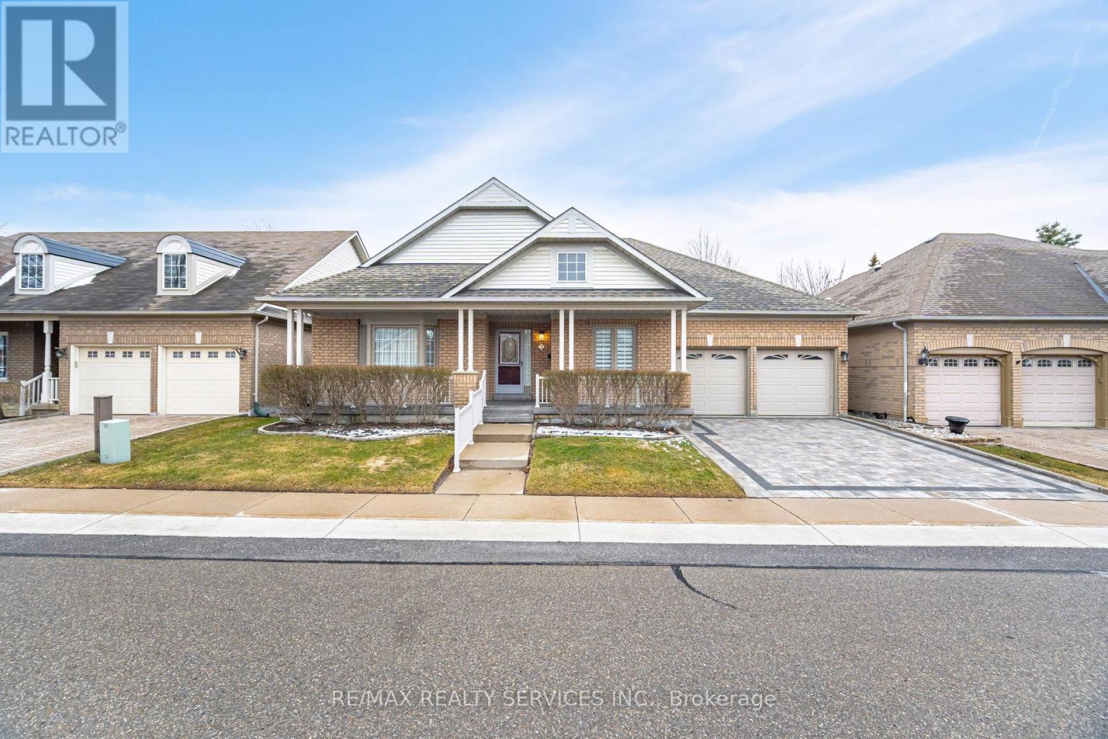 Property at 3 TUSCANY LANE image 2