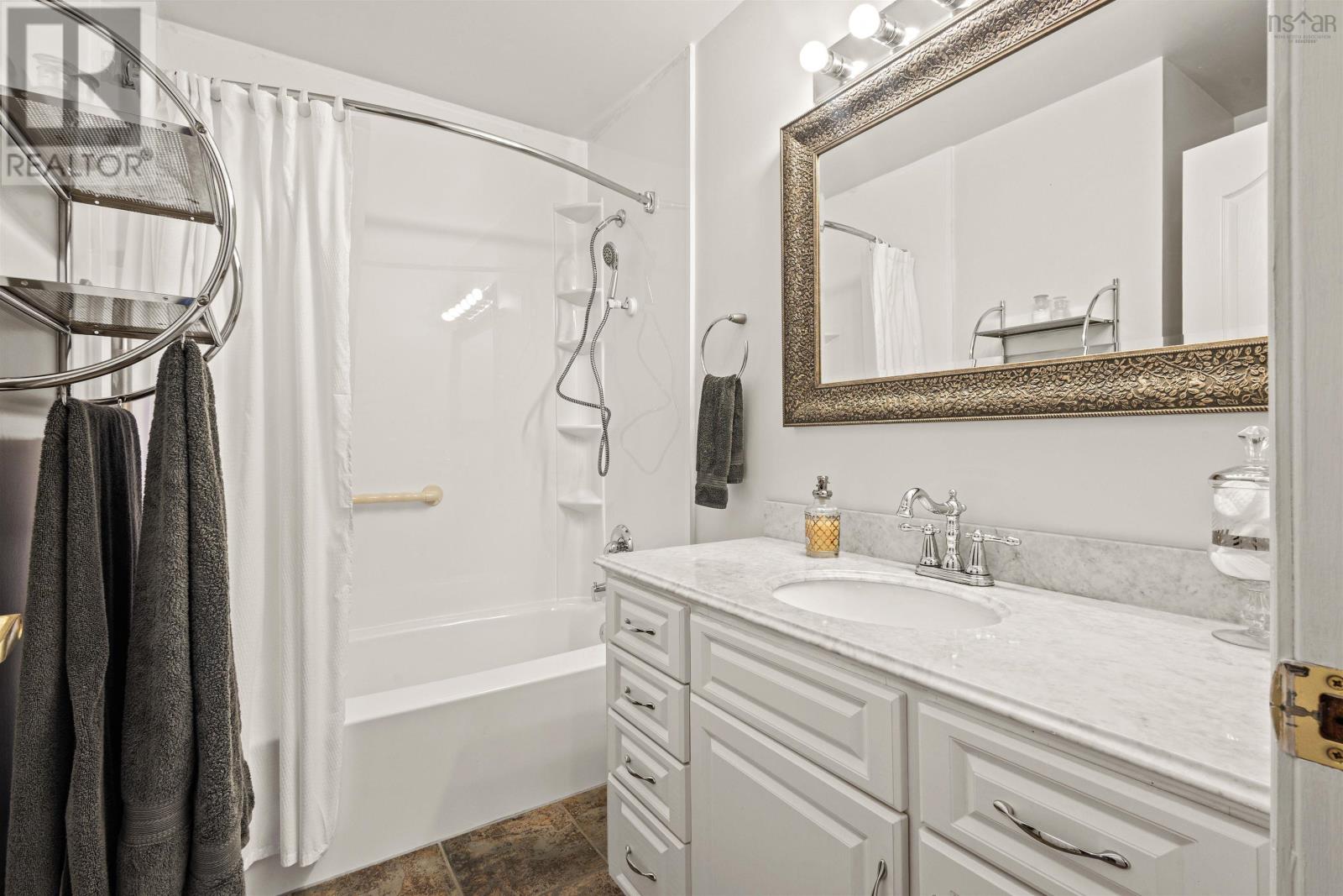 19 Diana Grace Avenue, Dartmouth, Nova Scotia  B2W 6A2 - Photo 22 - 202505840