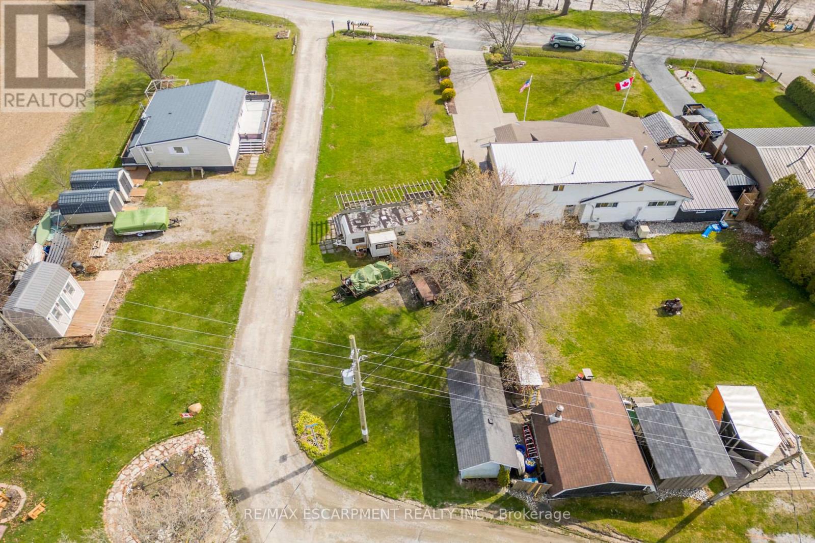 307 Lakeshore Road, Haldimand, Ontario  N0A 1P0 - Photo 22 - X12042341