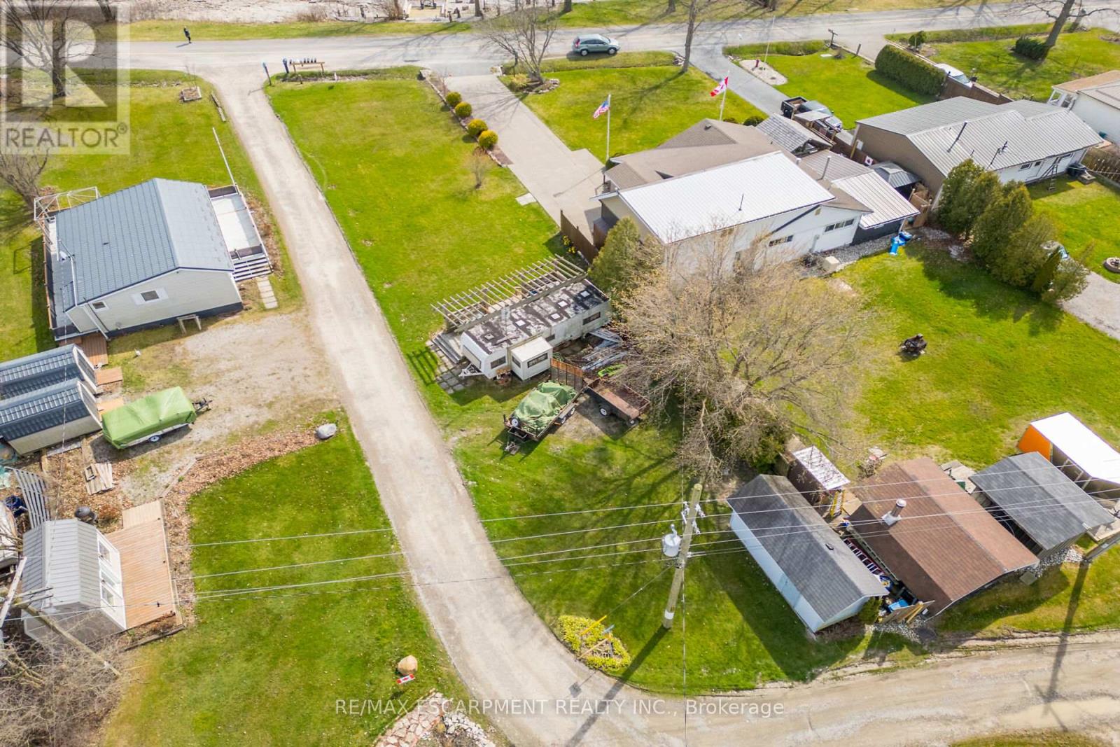 307 Lakeshore Road, Haldimand, Ontario  N0A 1P0 - Photo 26 - X12042341