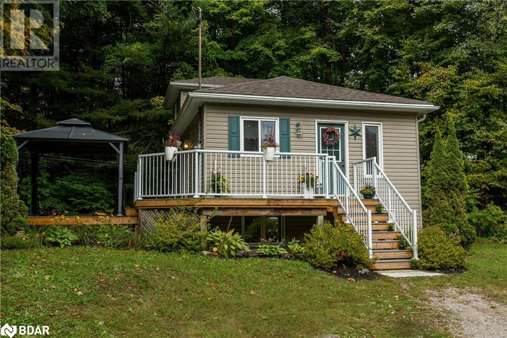 2486 Houseys Rapids Road, Gravenhurst, Ontario  L0K 2B0 - Photo 2 - 40710094