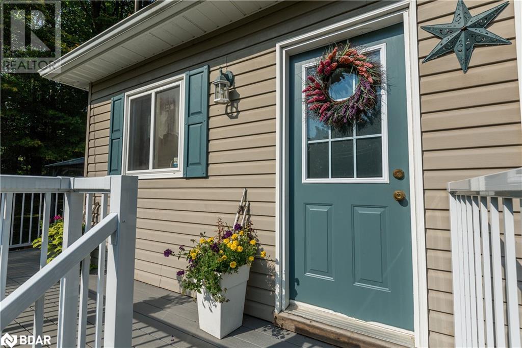 2486 Houseys Rapids Road, Gravenhurst, Ontario  L0K 2B0 - Photo 4 - 40710094