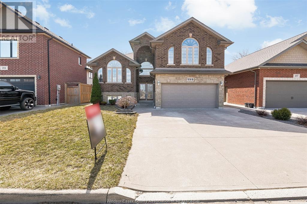 Property at 199 BRANTON CRESCENT image 3