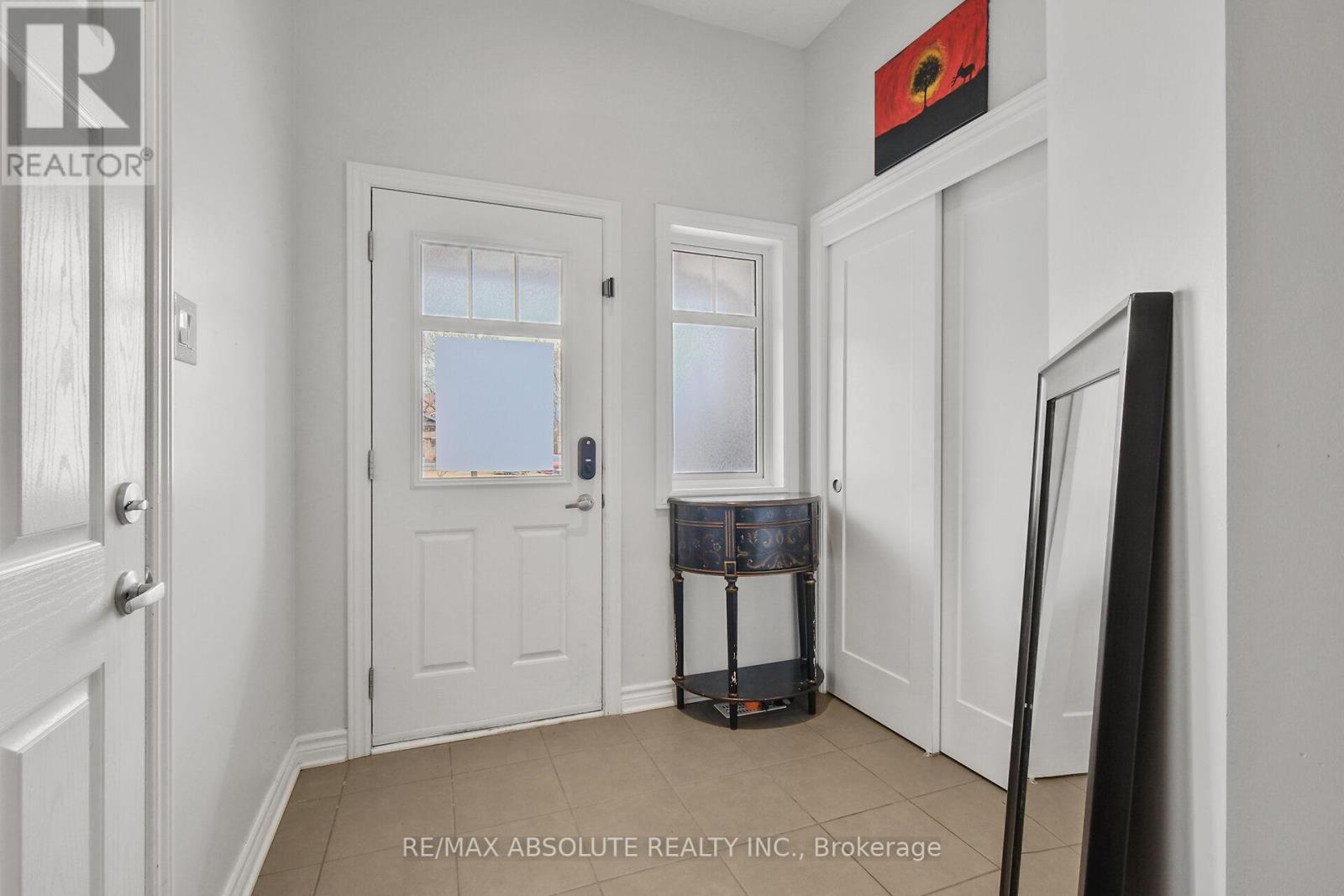 Property at 575 PETRICHOR CRESCENT image 2