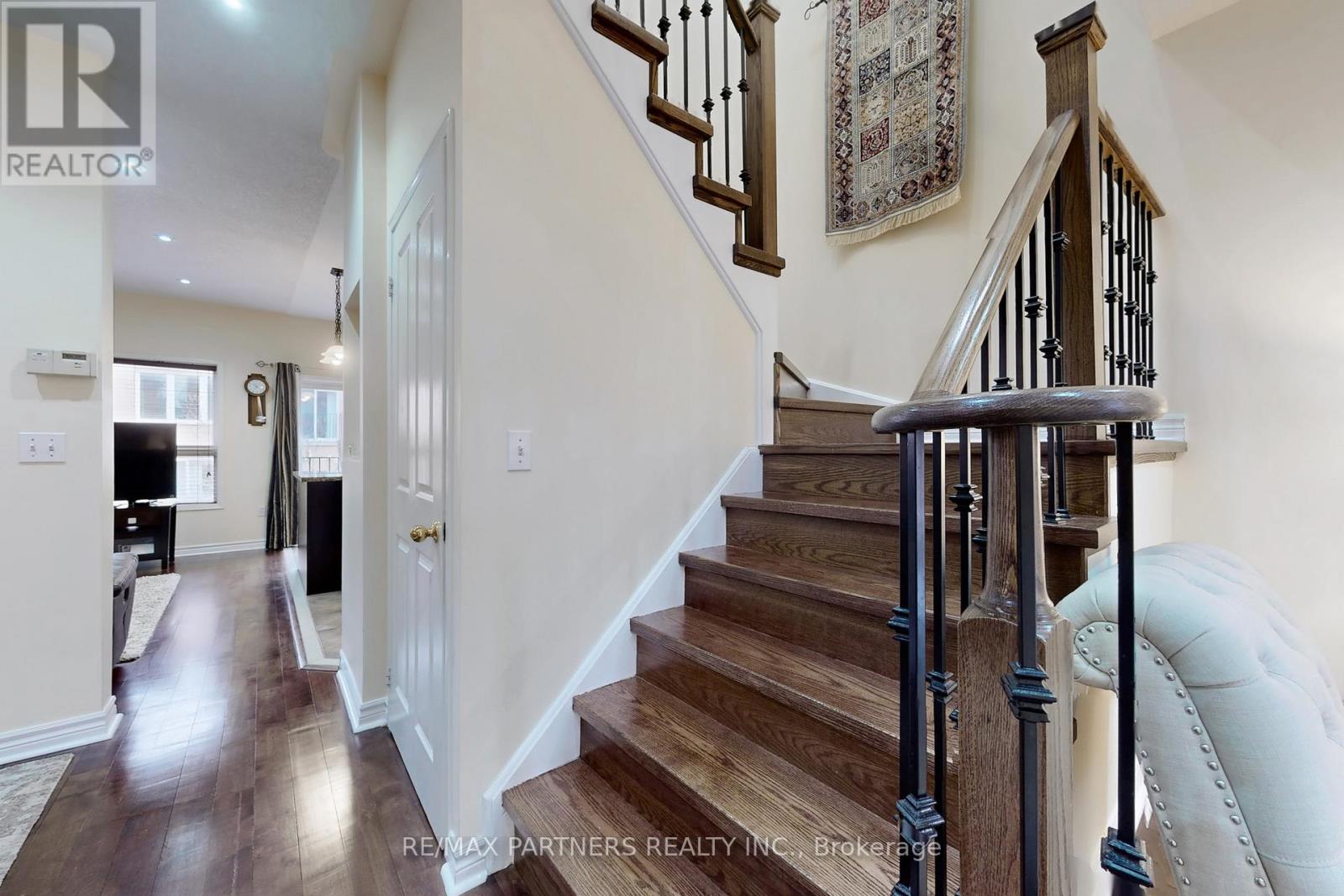 17 Henrietta Street, Markham, Ontario  L6C 2E9 - Photo 18 - N12040709