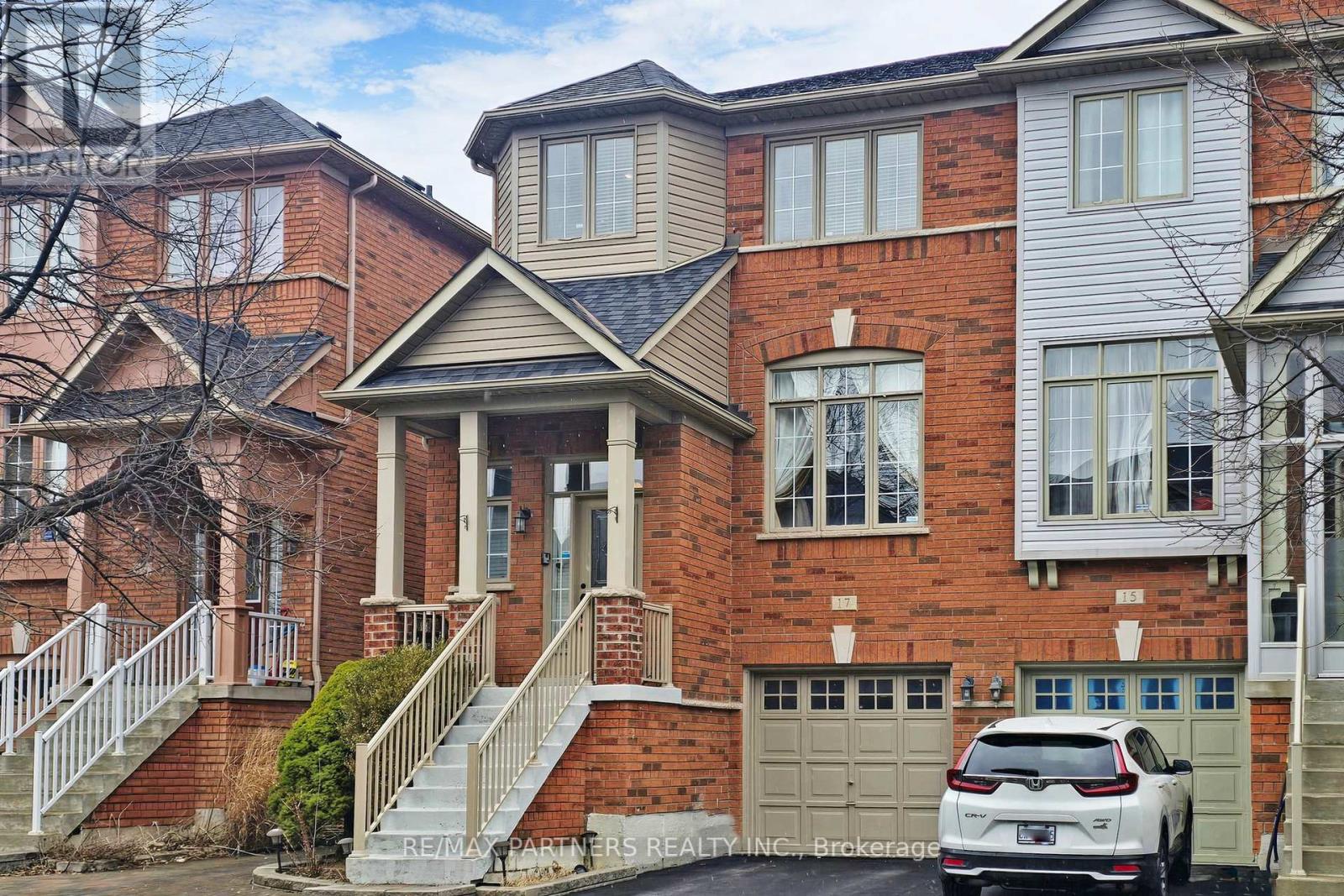 Property at 17 HENRIETTA STREET image 2