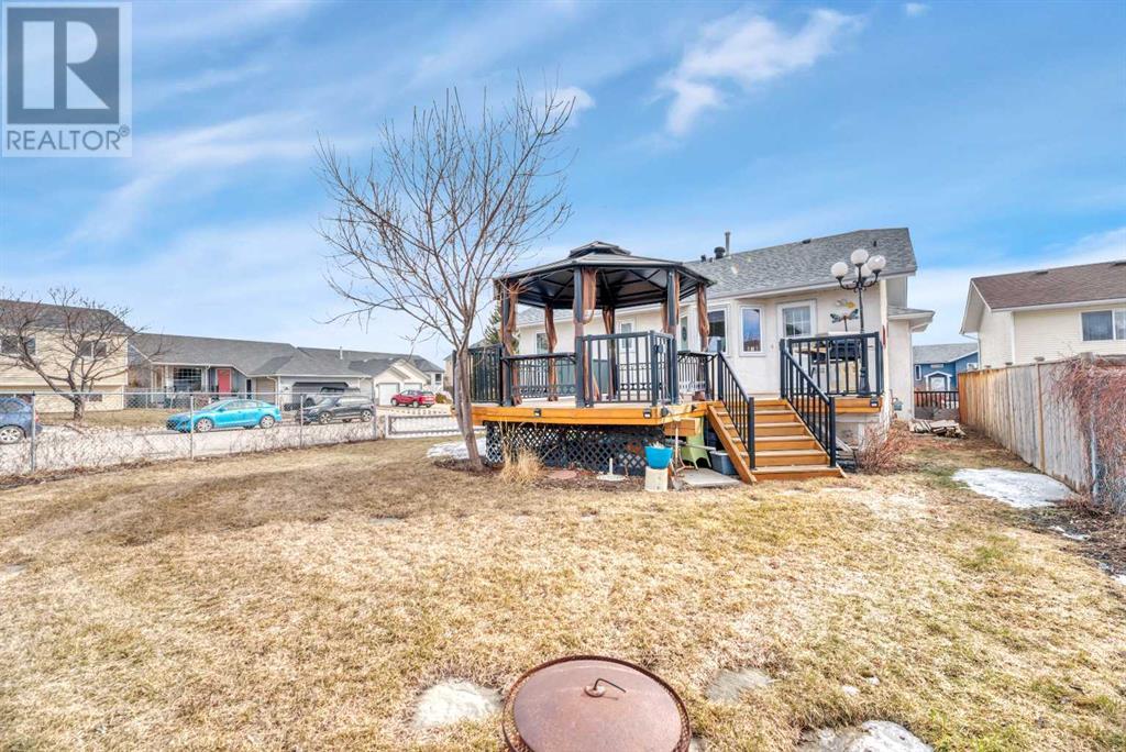 39 Greenview Crescent, Strathmore, Alberta  T1P 1L6 - Photo 6 - A2205732