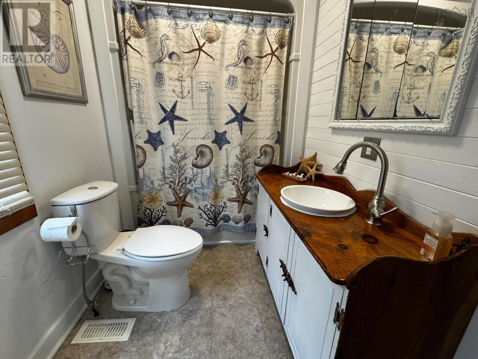 1816 Main Shore Road, Yarmouth, Nova Scotia  B5A 4K9 - Photo 16 - 202505821