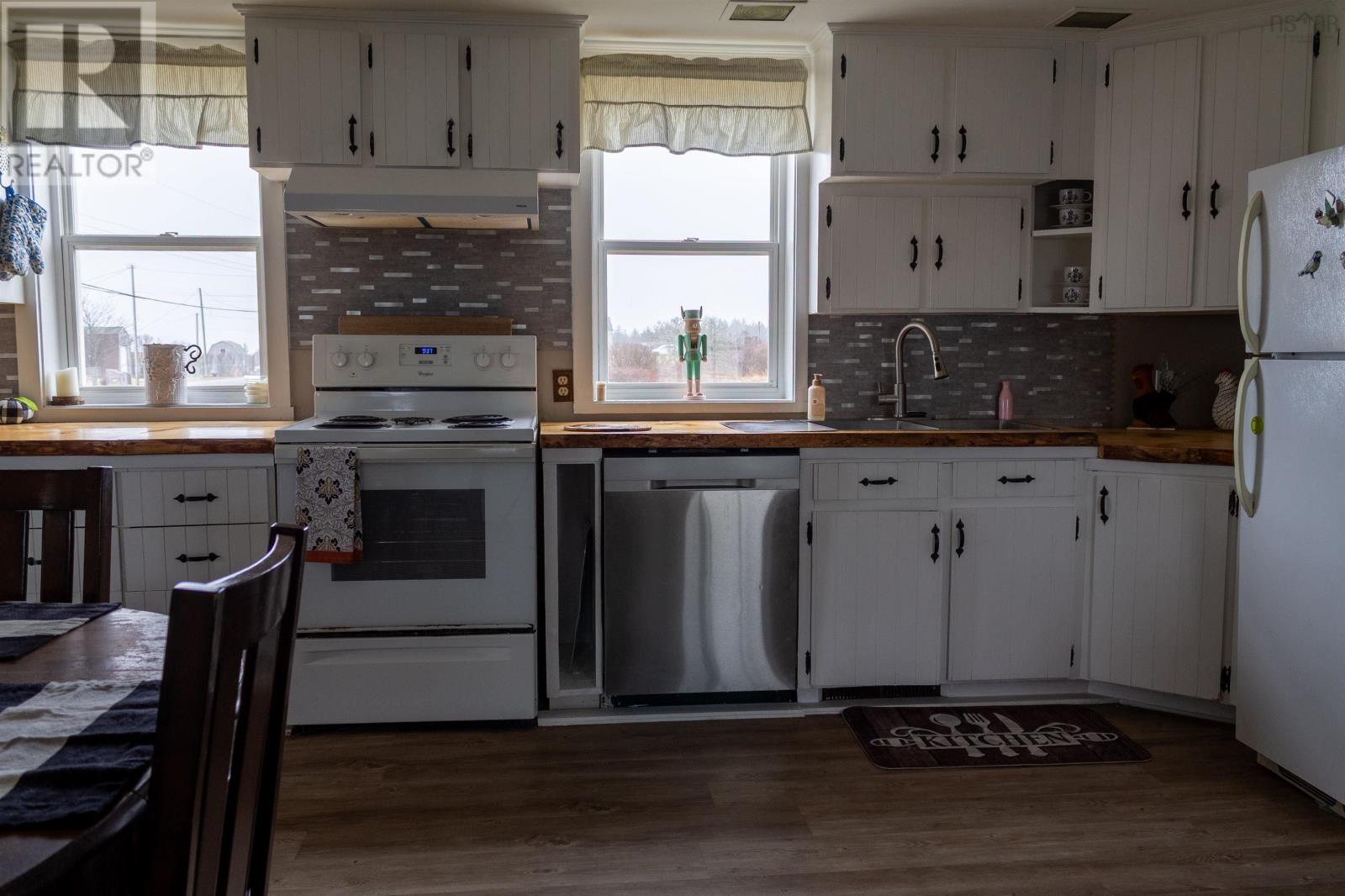 1816 Main Shore Road, Yarmouth, Nova Scotia  B5A 4K9 - Photo 8 - 202505821